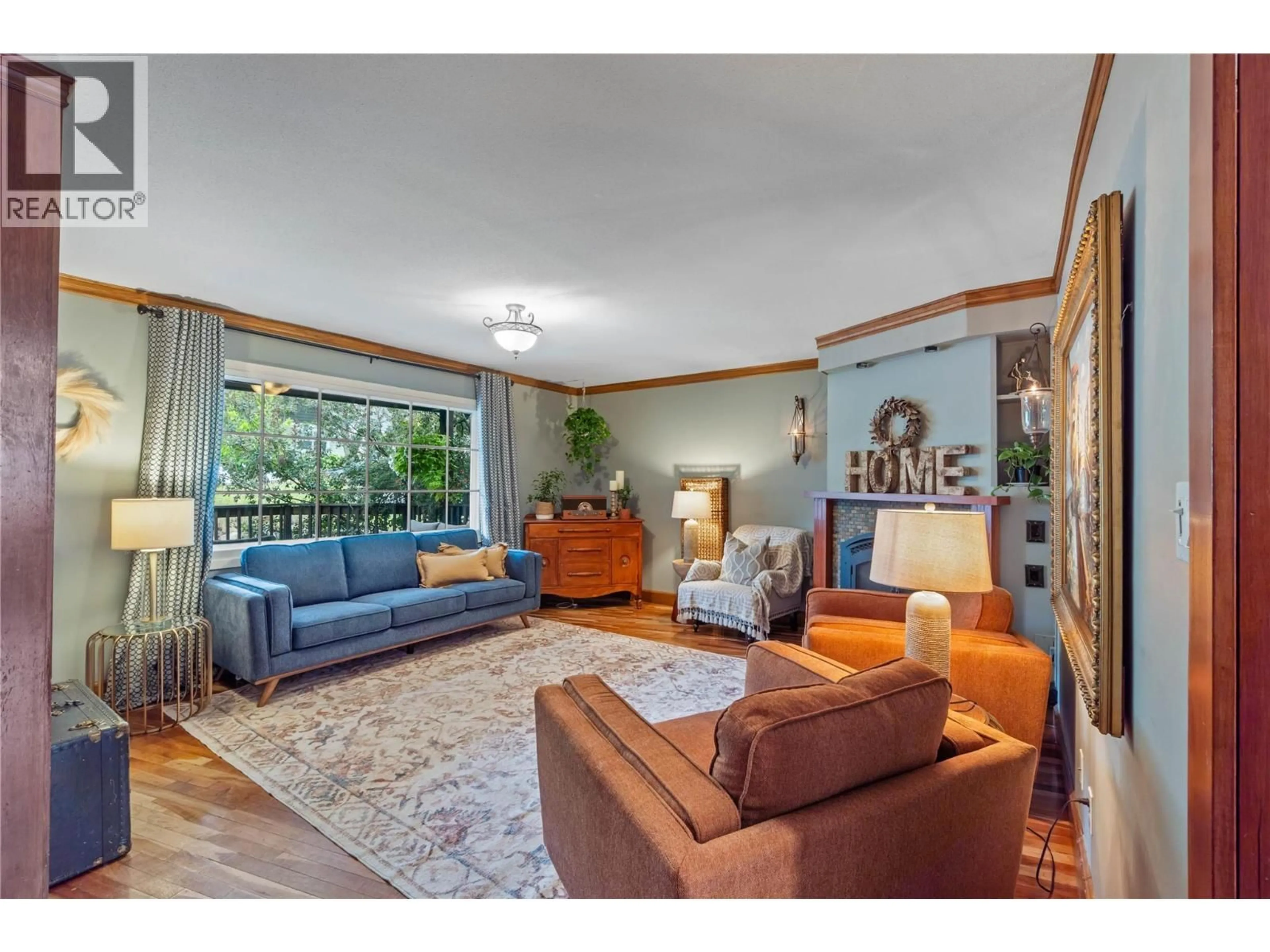 Living room with furniture, unknown for 1260 PINE STREET, Kamloops British Columbia V2C3A9