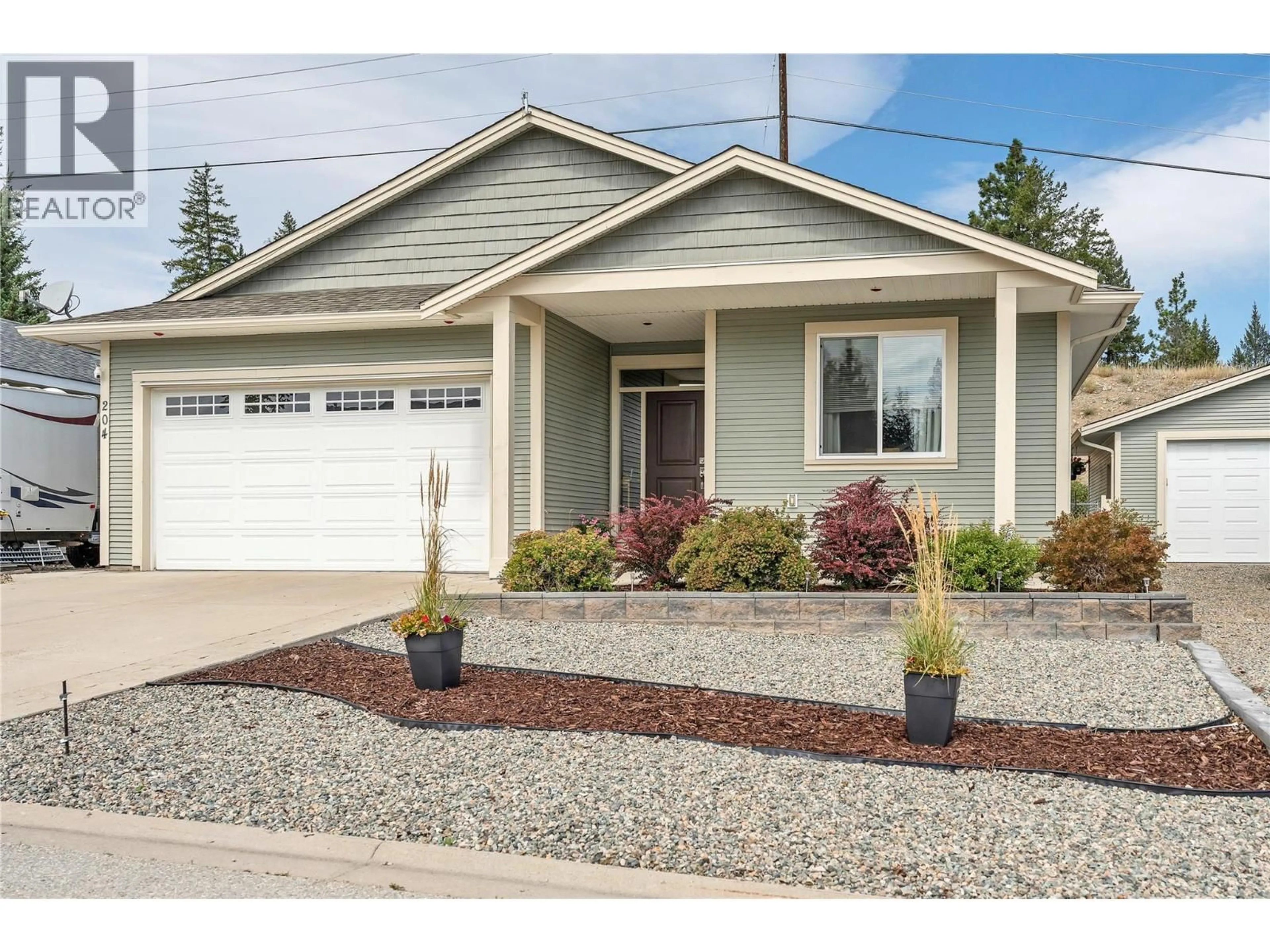 Home with vinyl exterior material, street for 204 WESTRIDGE COURT, Princeton British Columbia V0X1W0