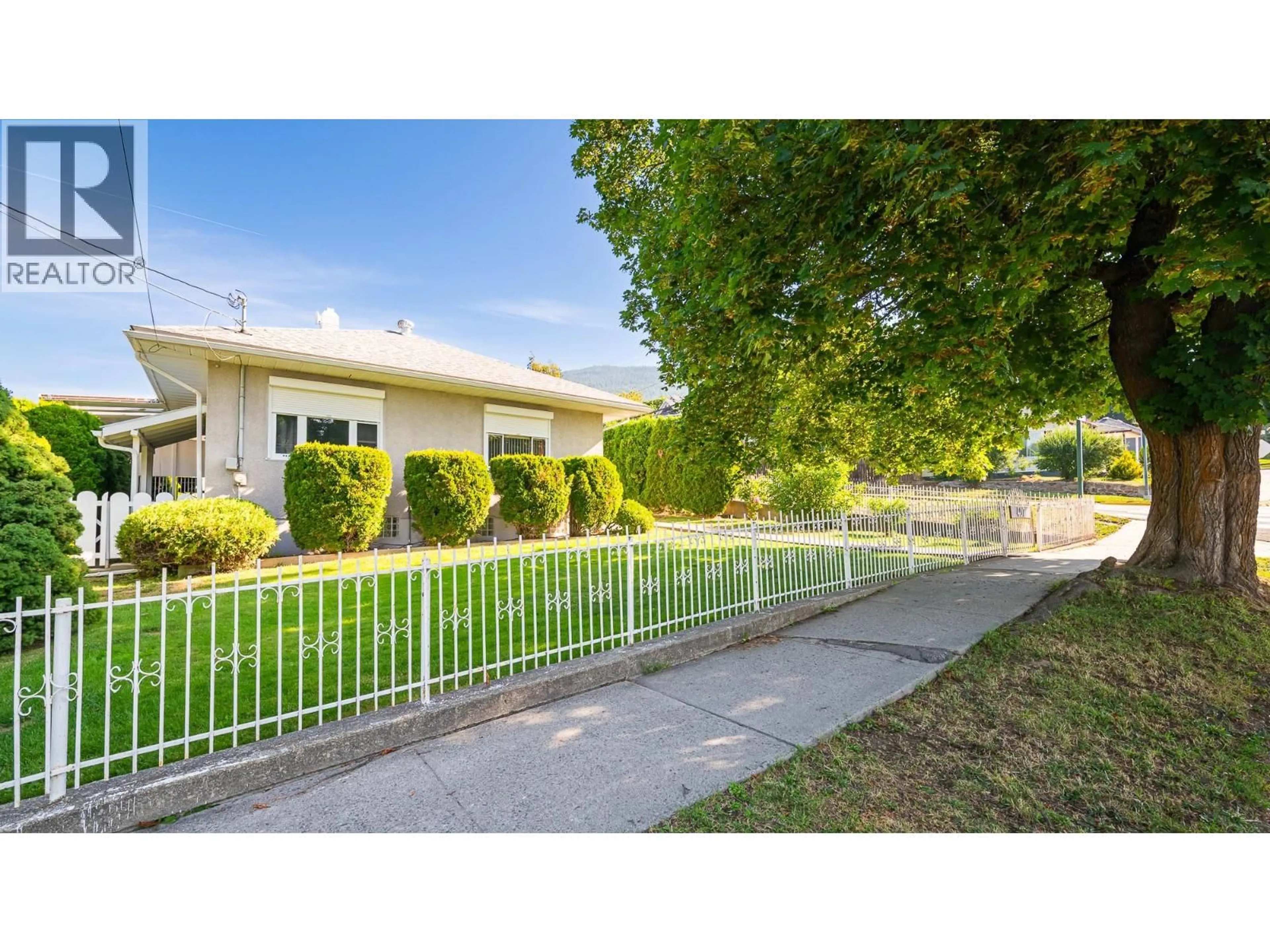 Unknown for 407 10TH AVENUE NORTH, Creston British Columbia V0B1G4
