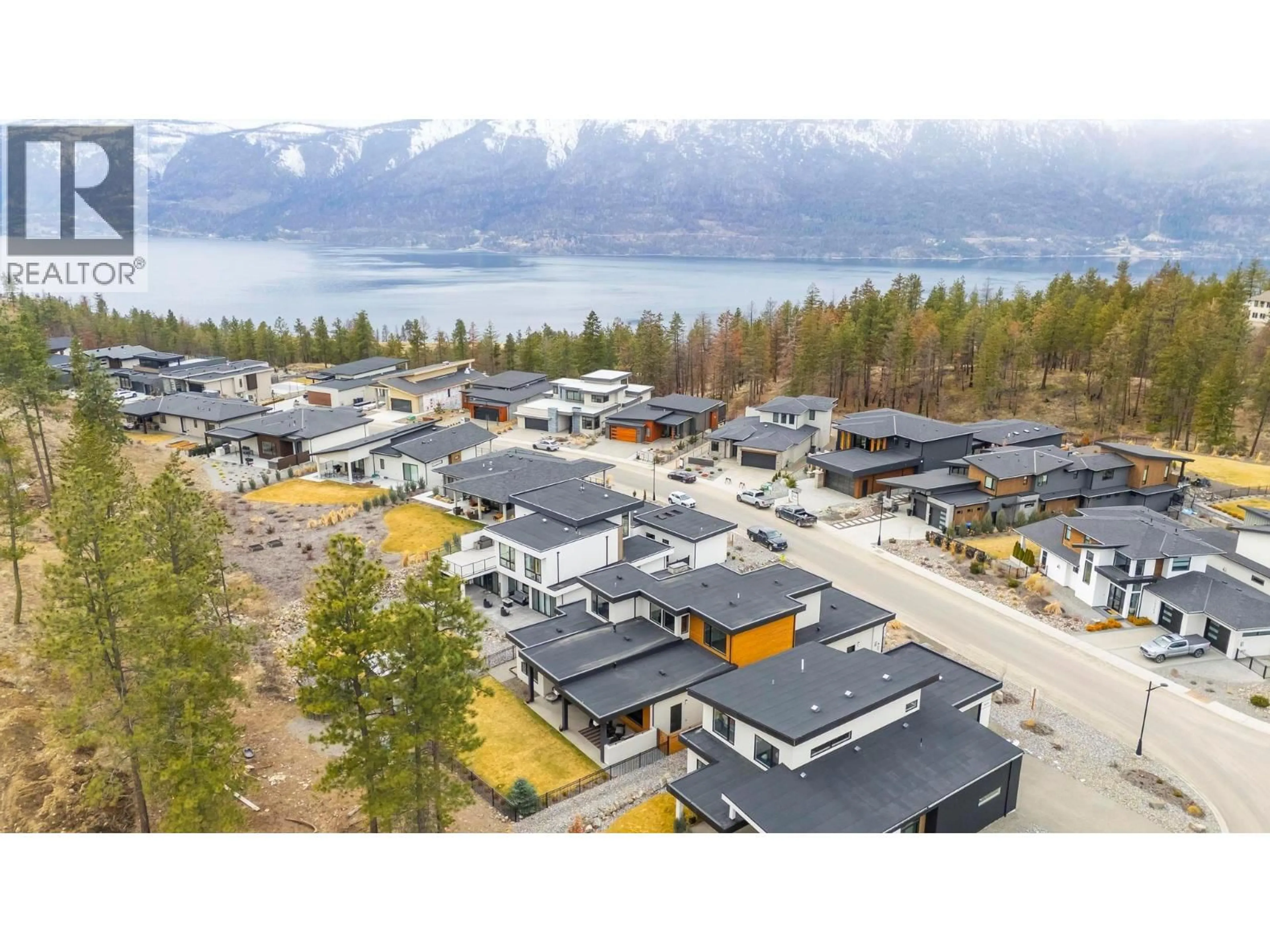 A pic from outside/outdoor area/front of a property/back of a property/a pic from drone, mountain view for 10245 BEACON HILL DRIVE, Lake Country British Columbia V4V0A9