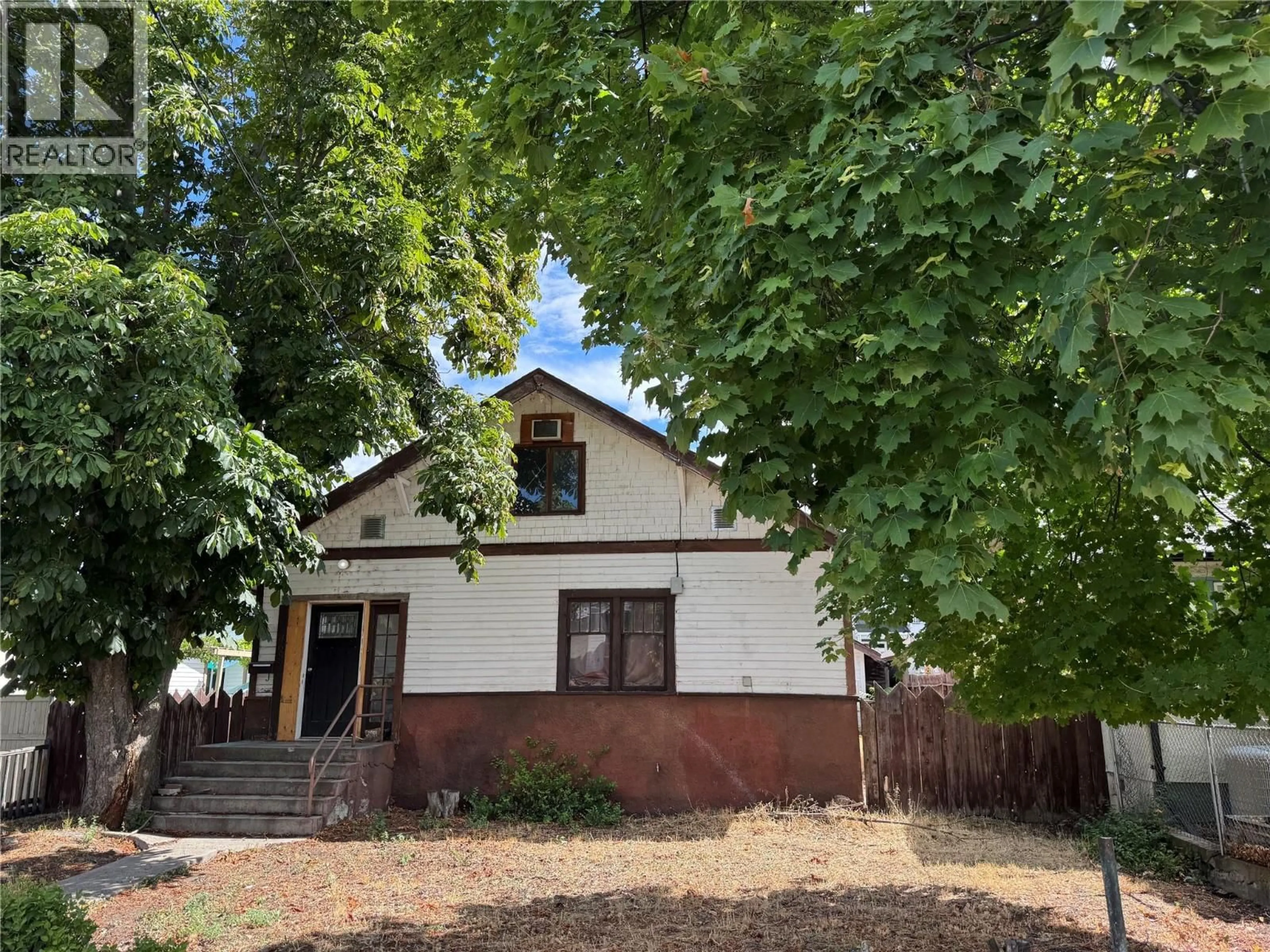 Unknown for 468 VAN HORNE STREET, Penticton British Columbia V2A4K7