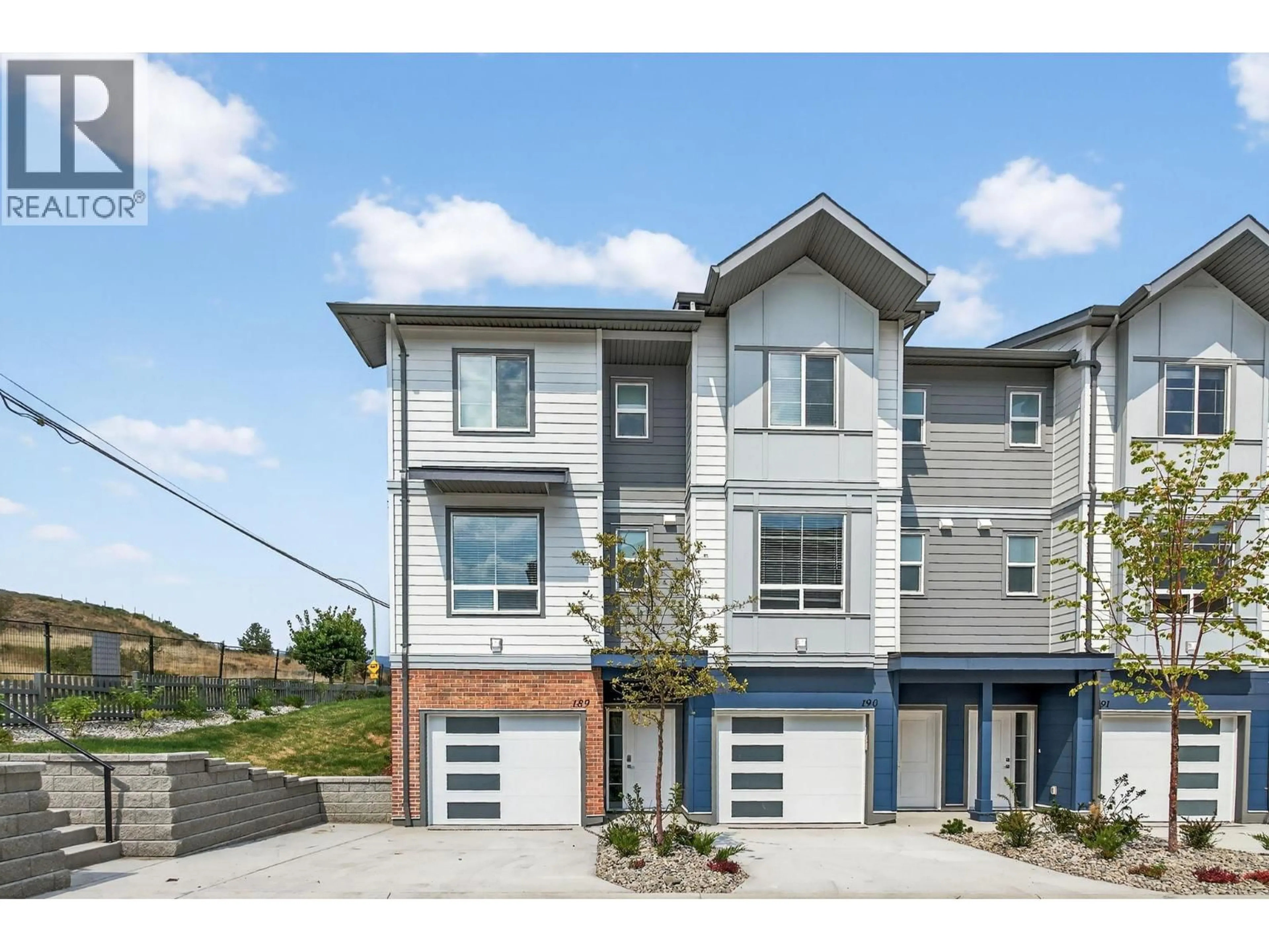 Home with vinyl exterior material, street for 189 - 4025 GELLATLY ROAD SOUTH, West Kelowna British Columbia V4T0E6
