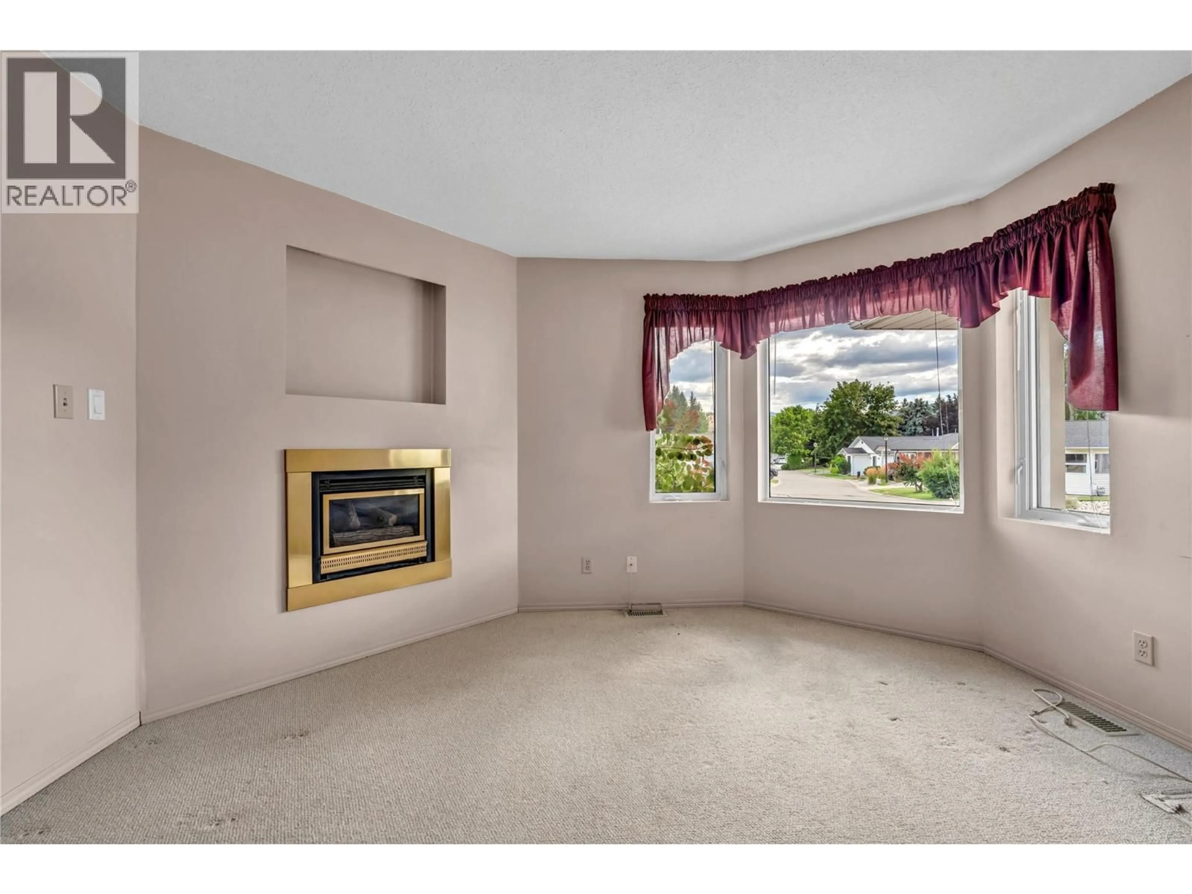 A pic of a room for 24 - 17017 SNOW AVENUE, Summerland British Columbia V0H1Z6