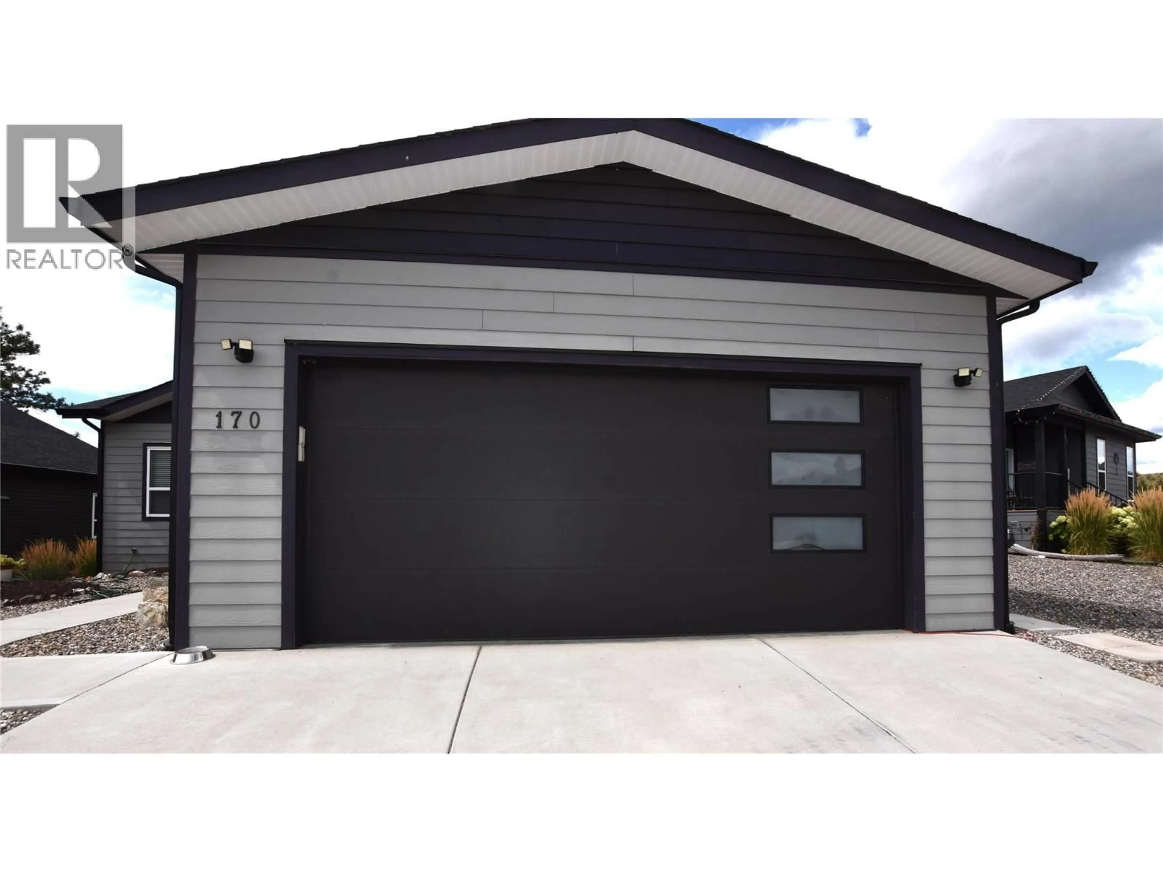 Indoor garage for 170 - 9510 HIGHWAY 97N OTHER, Vernon British Columbia V1H1R8