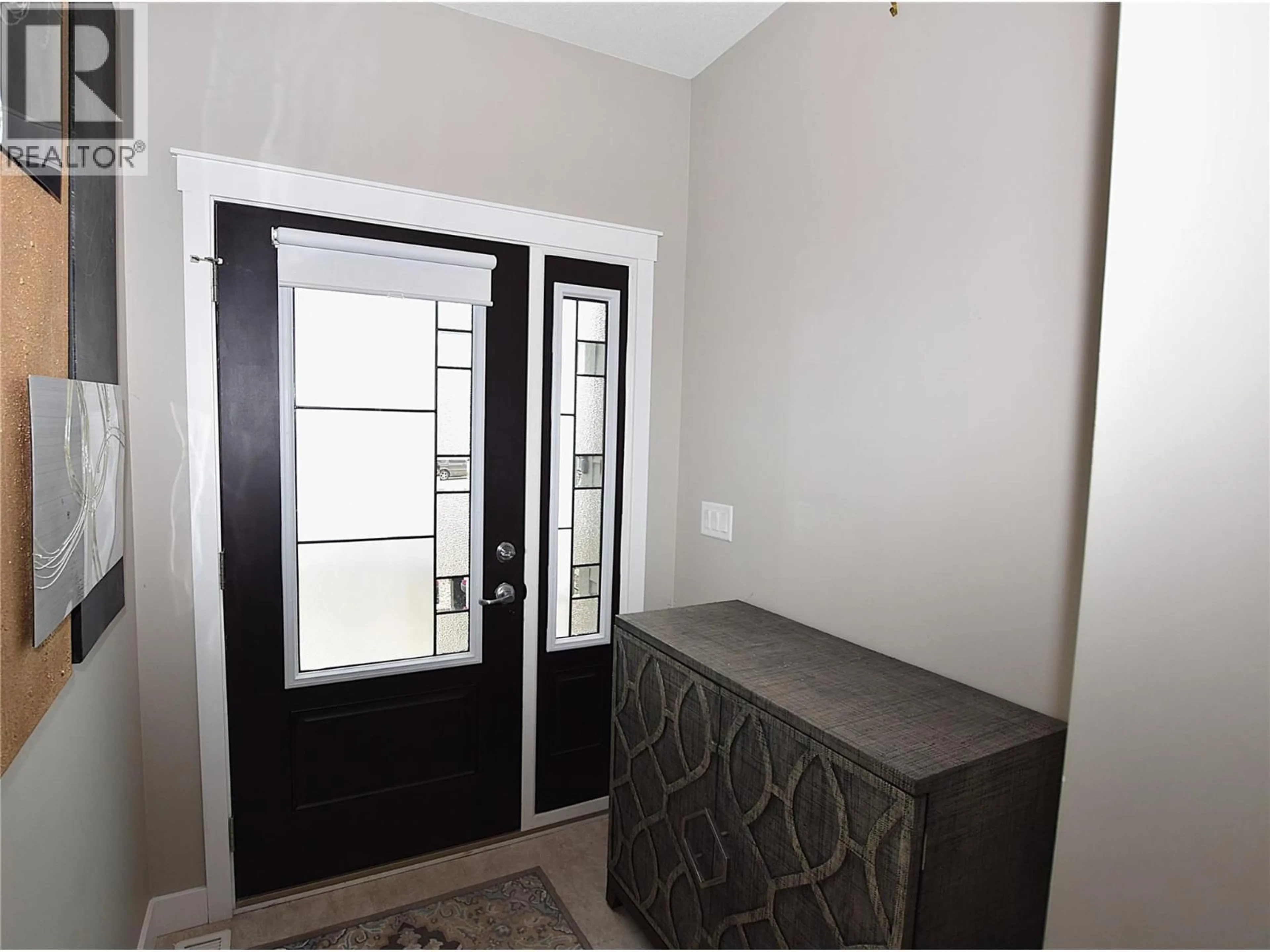 Indoor entryway for 170 - 9510 HIGHWAY 97N OTHER, Vernon British Columbia V1H1R8