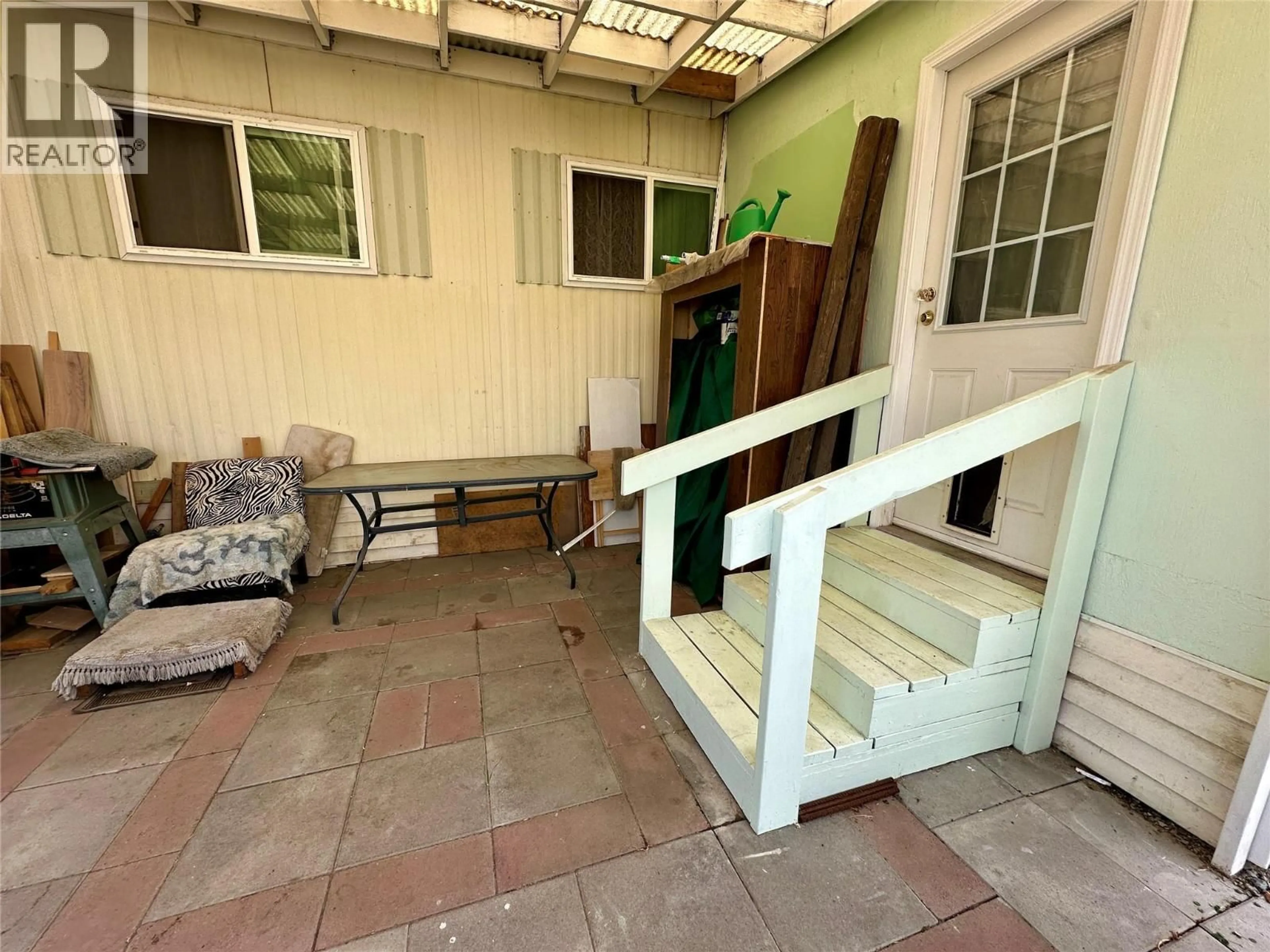 Patio, street for 32 - 263 HWY 3 HIGHWAY, Princeton British Columbia V0X1W0