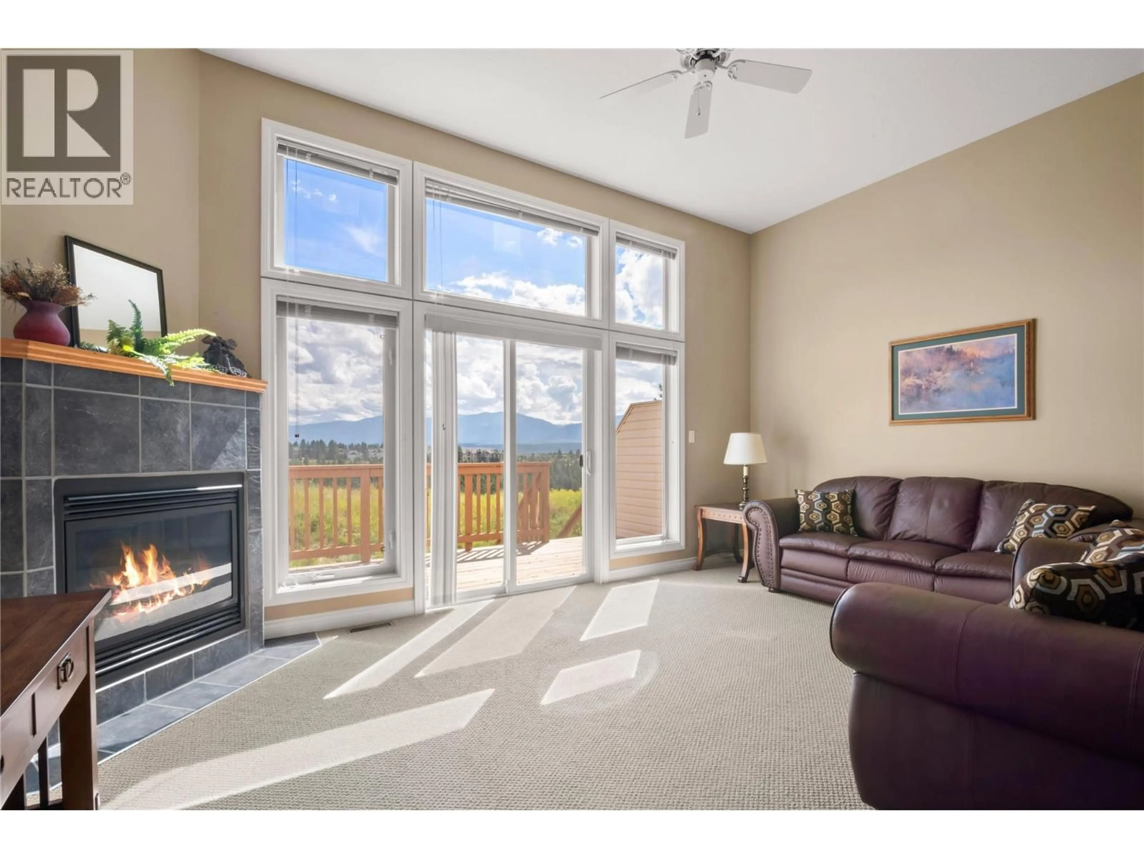 Living room with furniture, unknown for 18 - 4878 RIDGE ROAD, Radium Hot Springs British Columbia V0A1M0