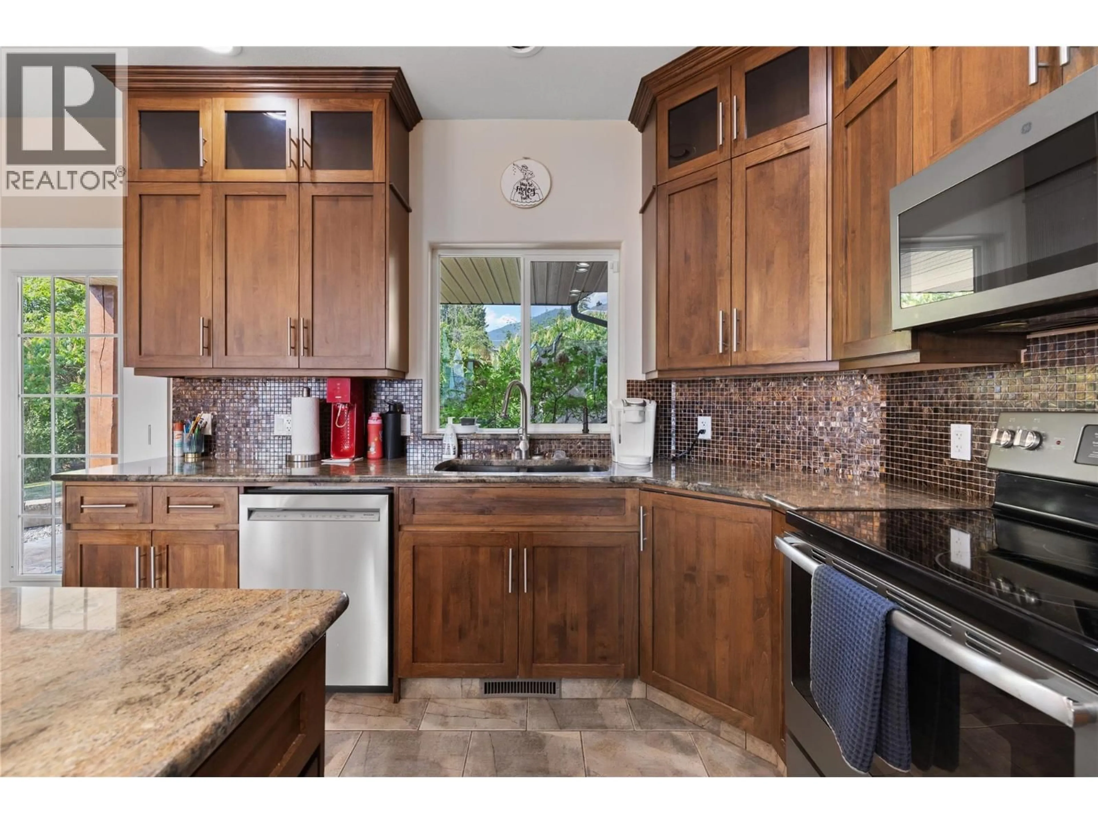 Unknown for 1028 PURCELL CRESCENT, Creston British Columbia V0B1G3