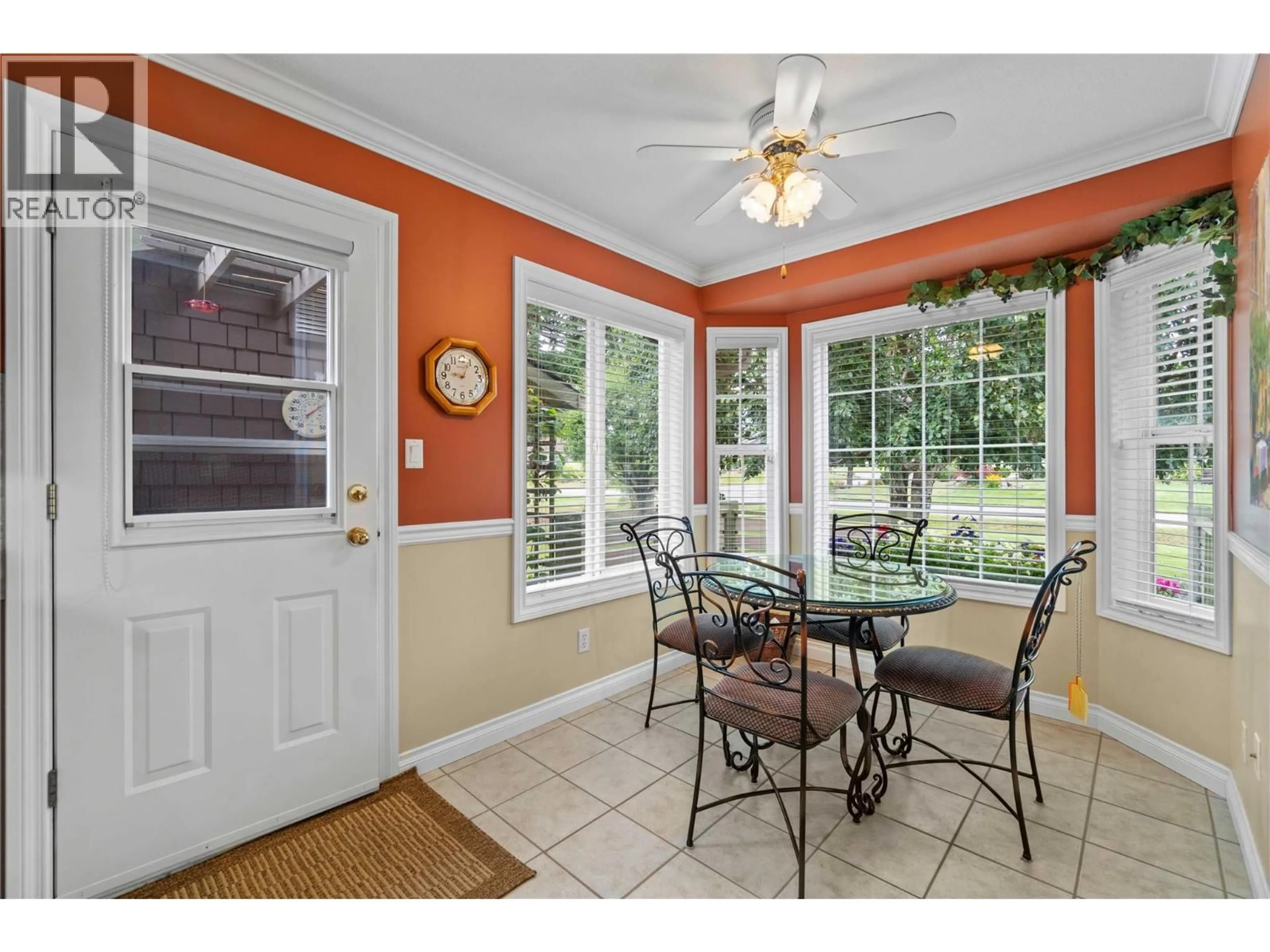 Unknown for 2552 GOLF VIEW CRESCENT, Blind Bay British Columbia V0E1H2