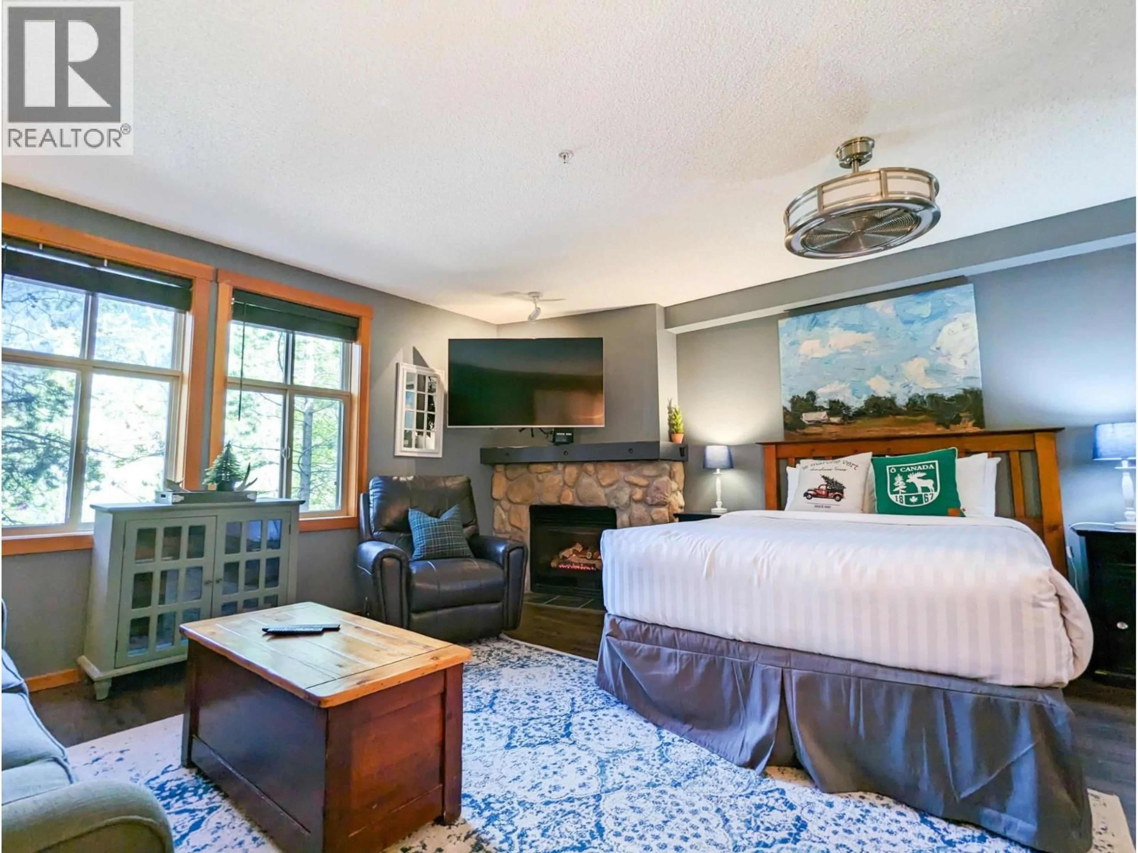 A pic of a room for 208 - 2060 SUMMIT DRIVE, Panorama British Columbia V0A1T0