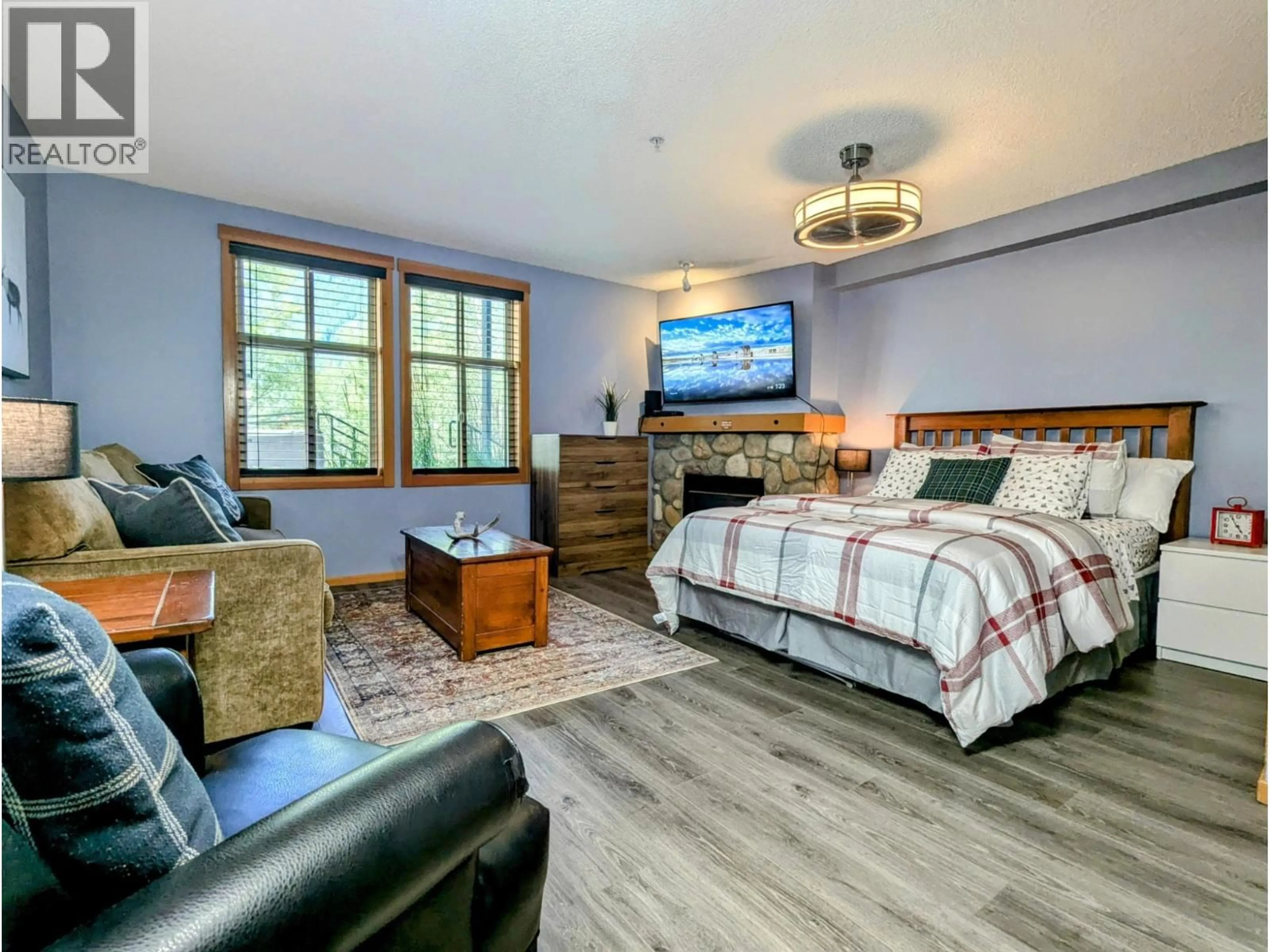 Unknown for 104 - 2060 SUMMIT DRIVE, Panorama British Columbia V0A1T0