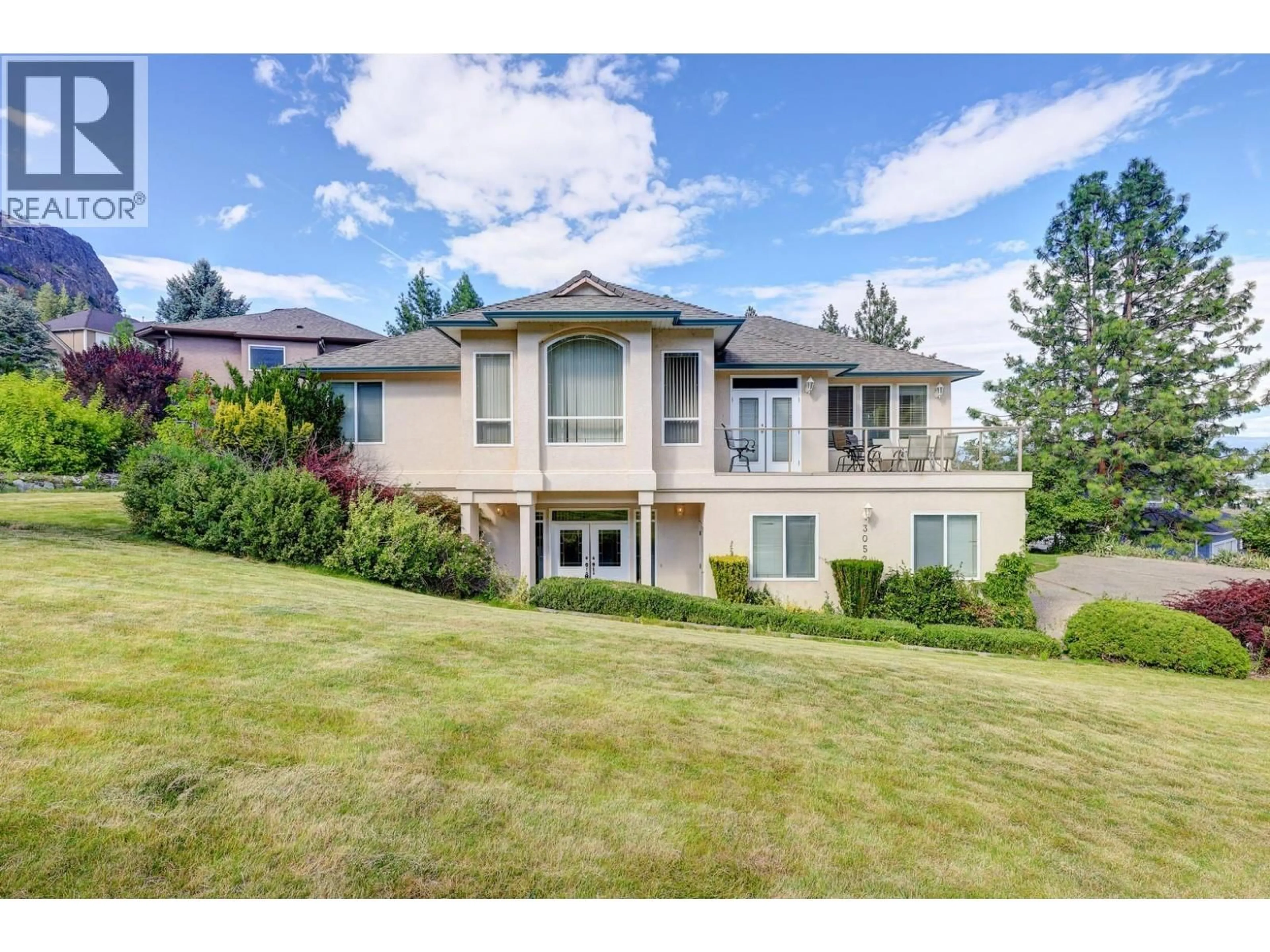 A pic from outside/outdoor area/front of a property/back of a property/a pic from drone, mountain view for 3052 LAKEVIEW COVE ROAD, West Kelowna British Columbia V1Z3P6