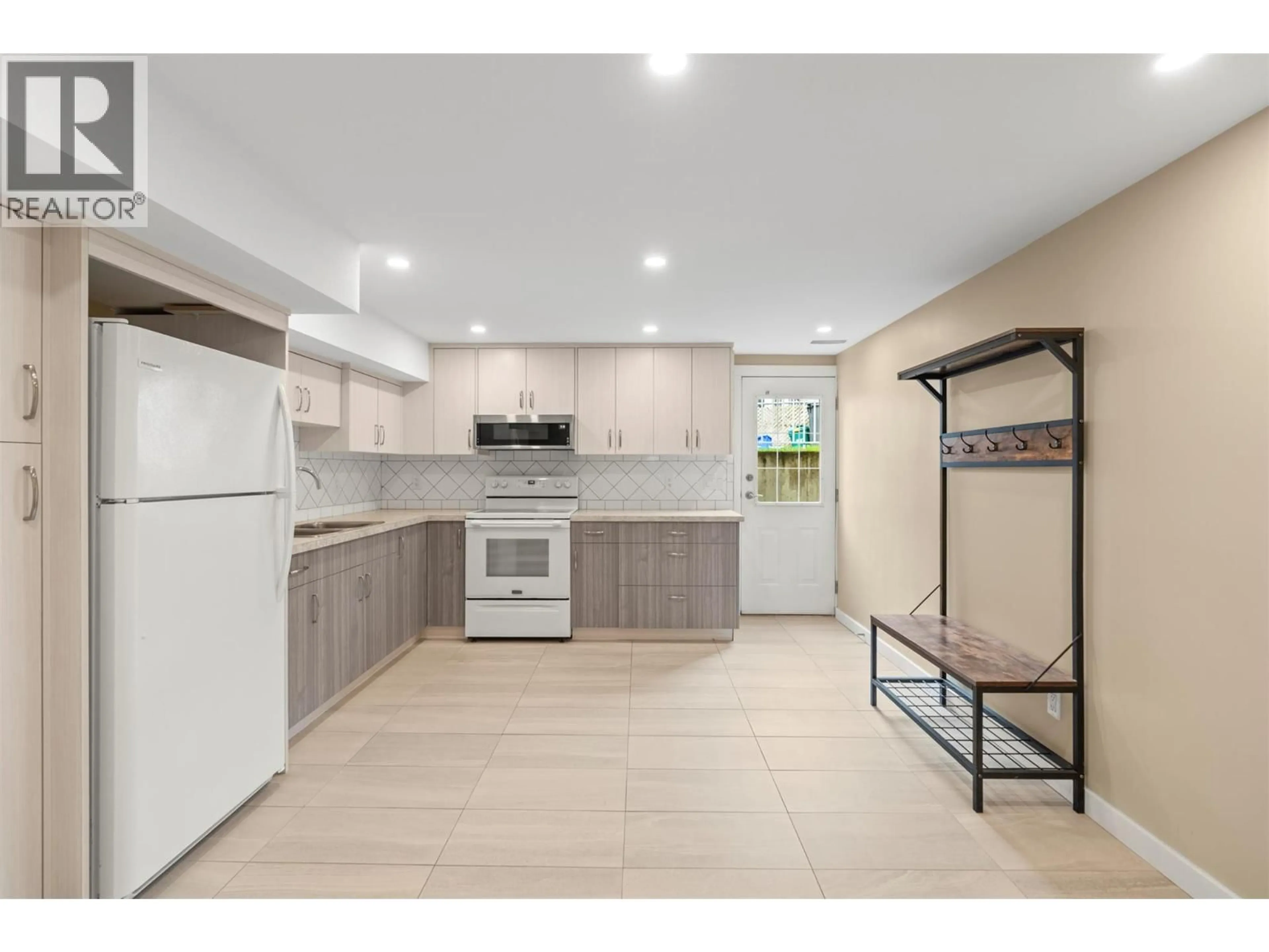 Open concept kitchen, ceramic/tile floor for 2039 GAME COURT, Armstrong British Columbia V0E1B0