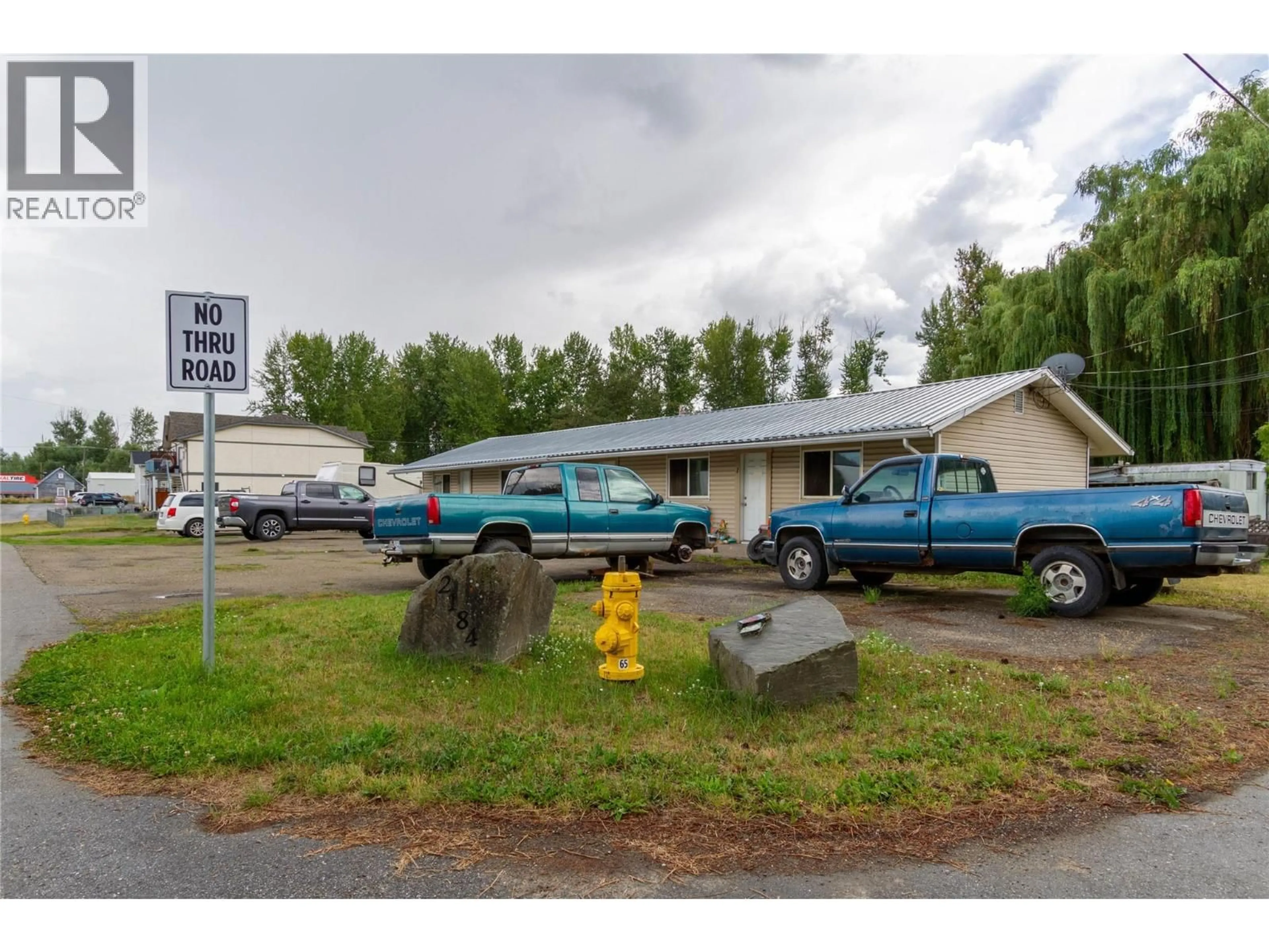 Parking for 1,2,3 - 2184 BESSETTE STREET, Lumby British Columbia V0E2G0