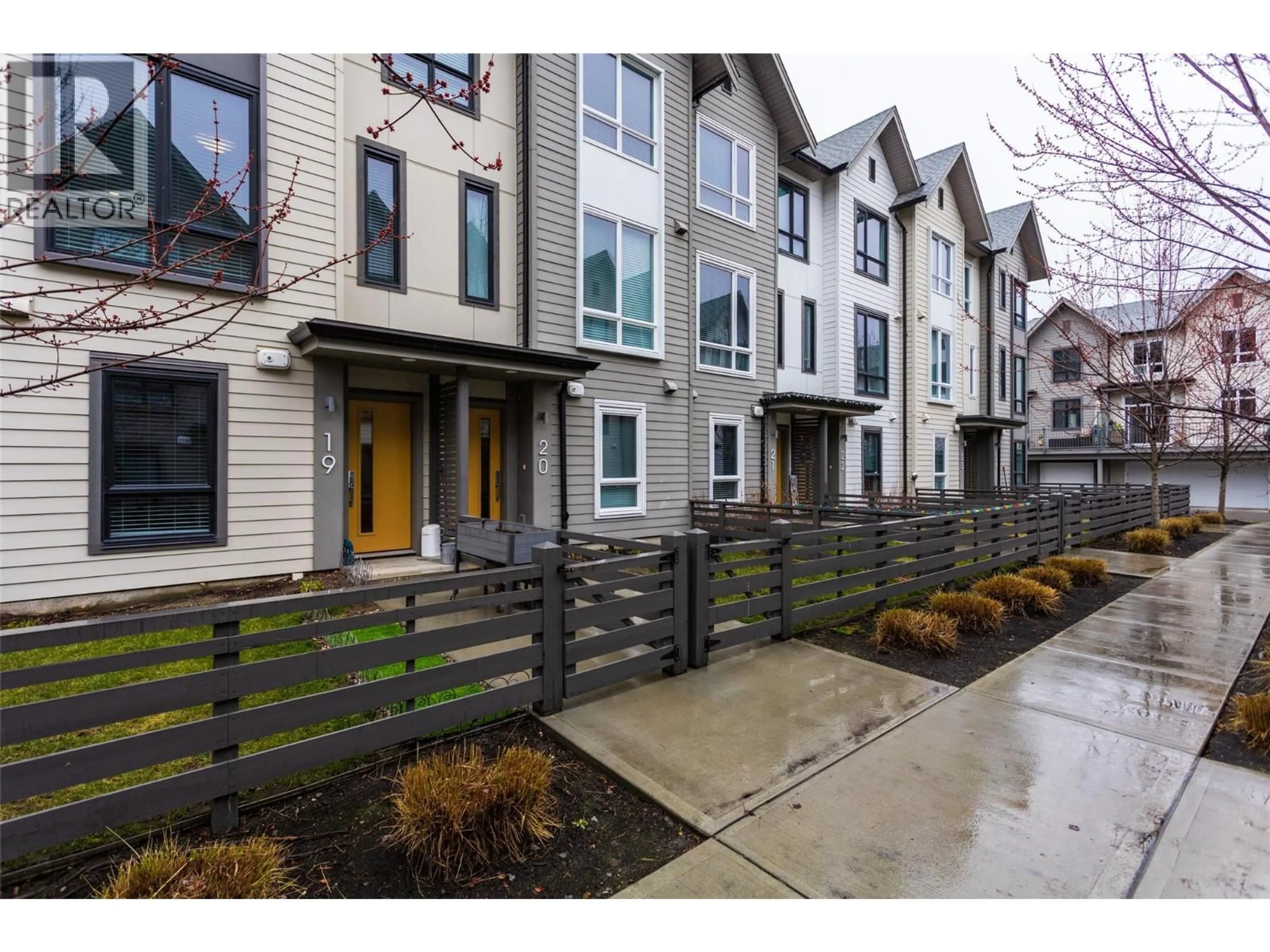 Unknown for 19 - 170 CELANO CRESCENT, Kelowna British Columbia V1V0B6