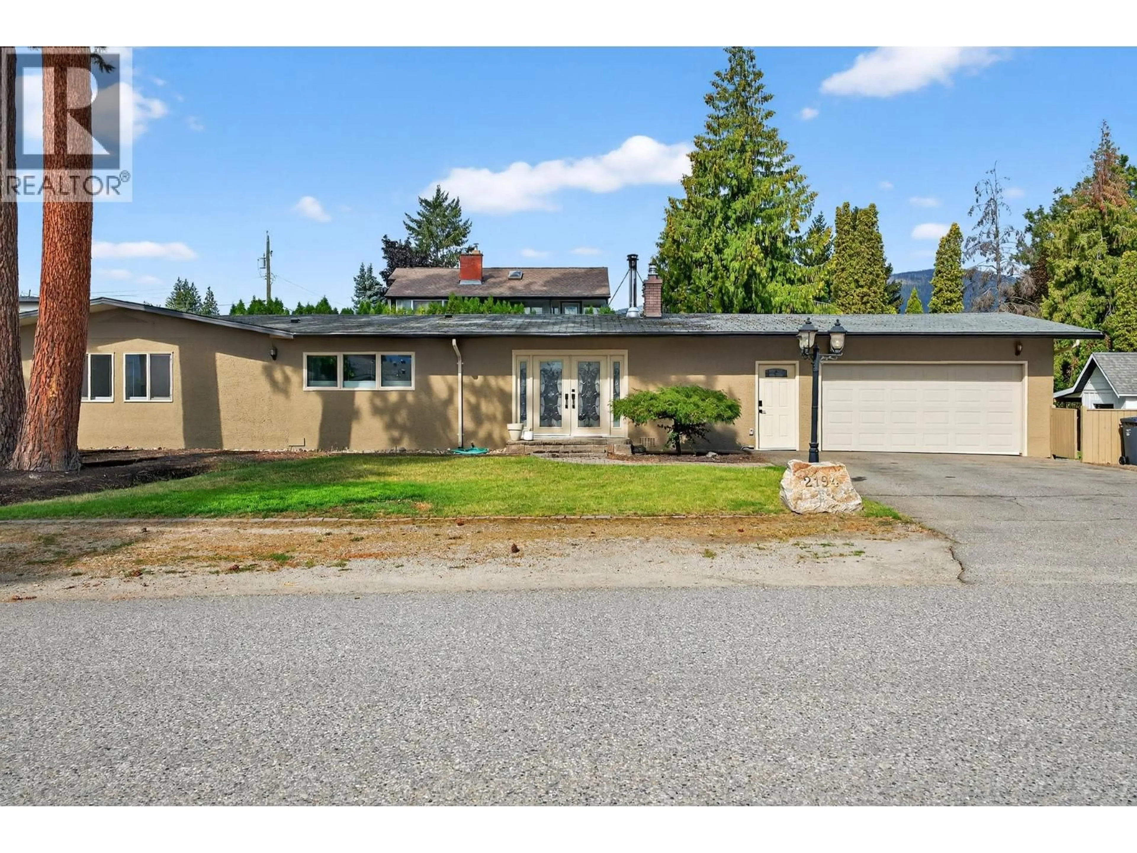 Unknown for 2194 ESSEN ROAD, West Kelowna British Columbia V1Z1V3