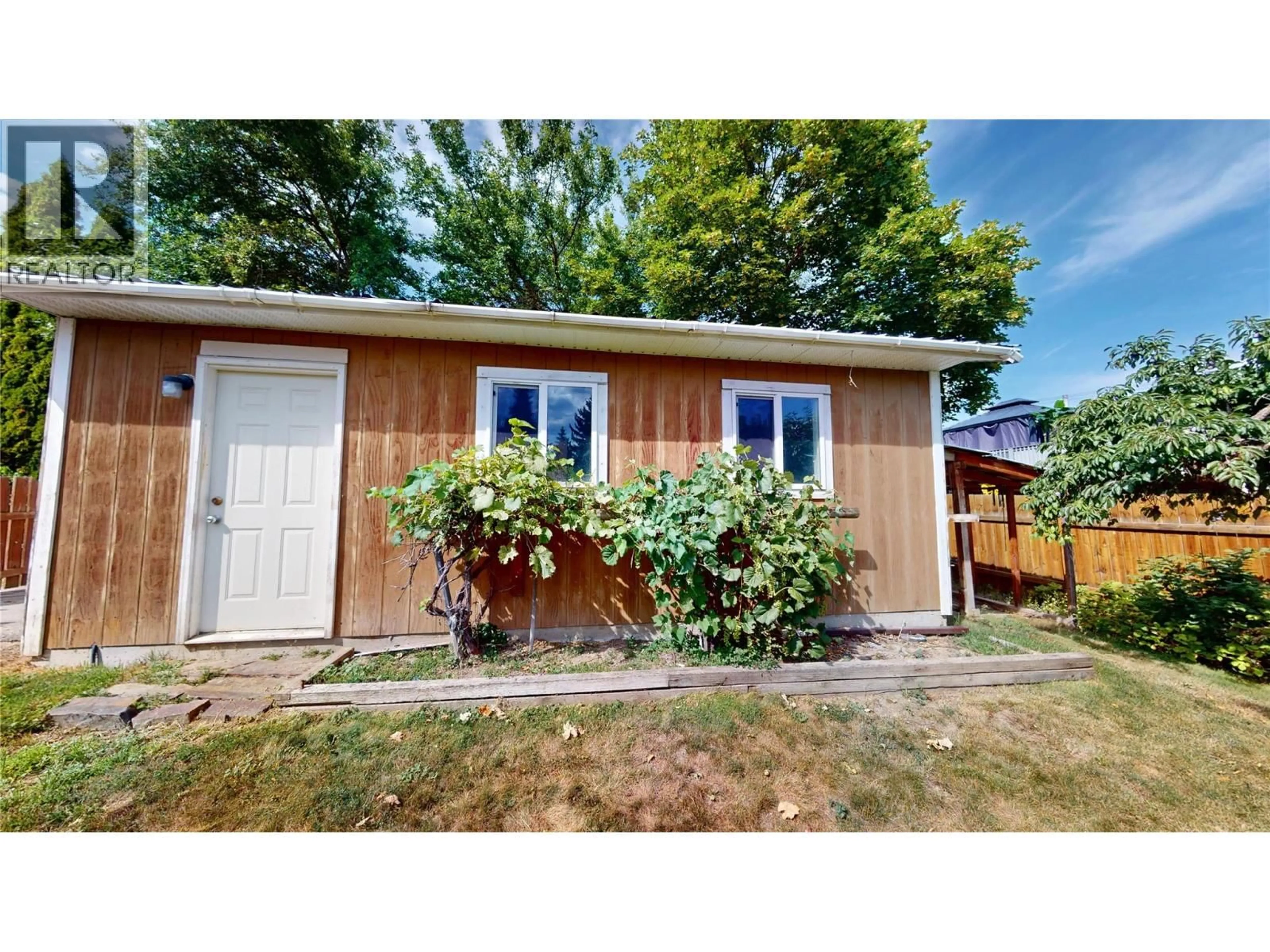 Shed for 232 22ND AVENUE SOUTH, Creston British Columbia V0B1G0