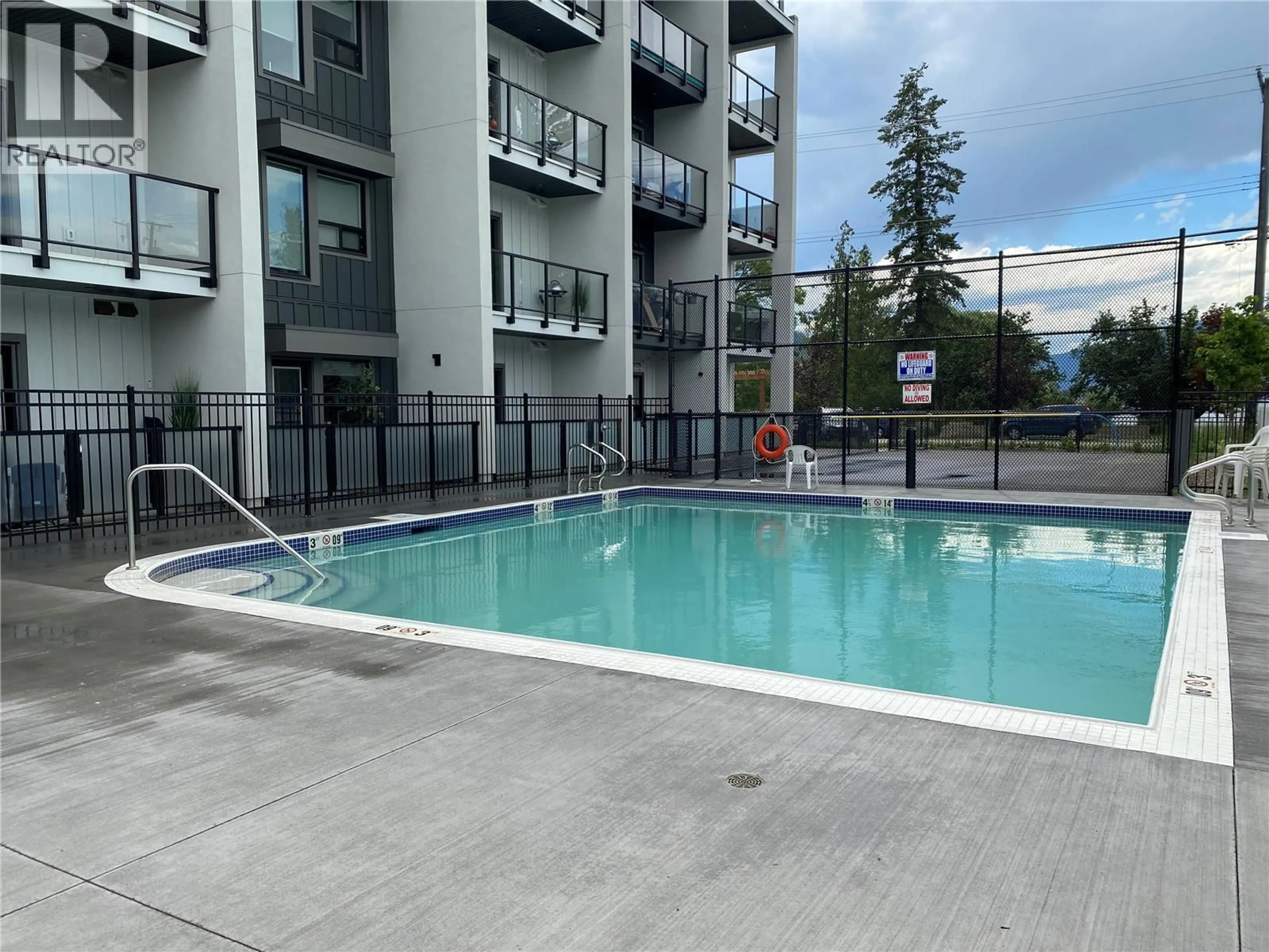 Pool for 101 - 2555 LAKESHORE ROAD, Vernon British Columbia V1H1M9