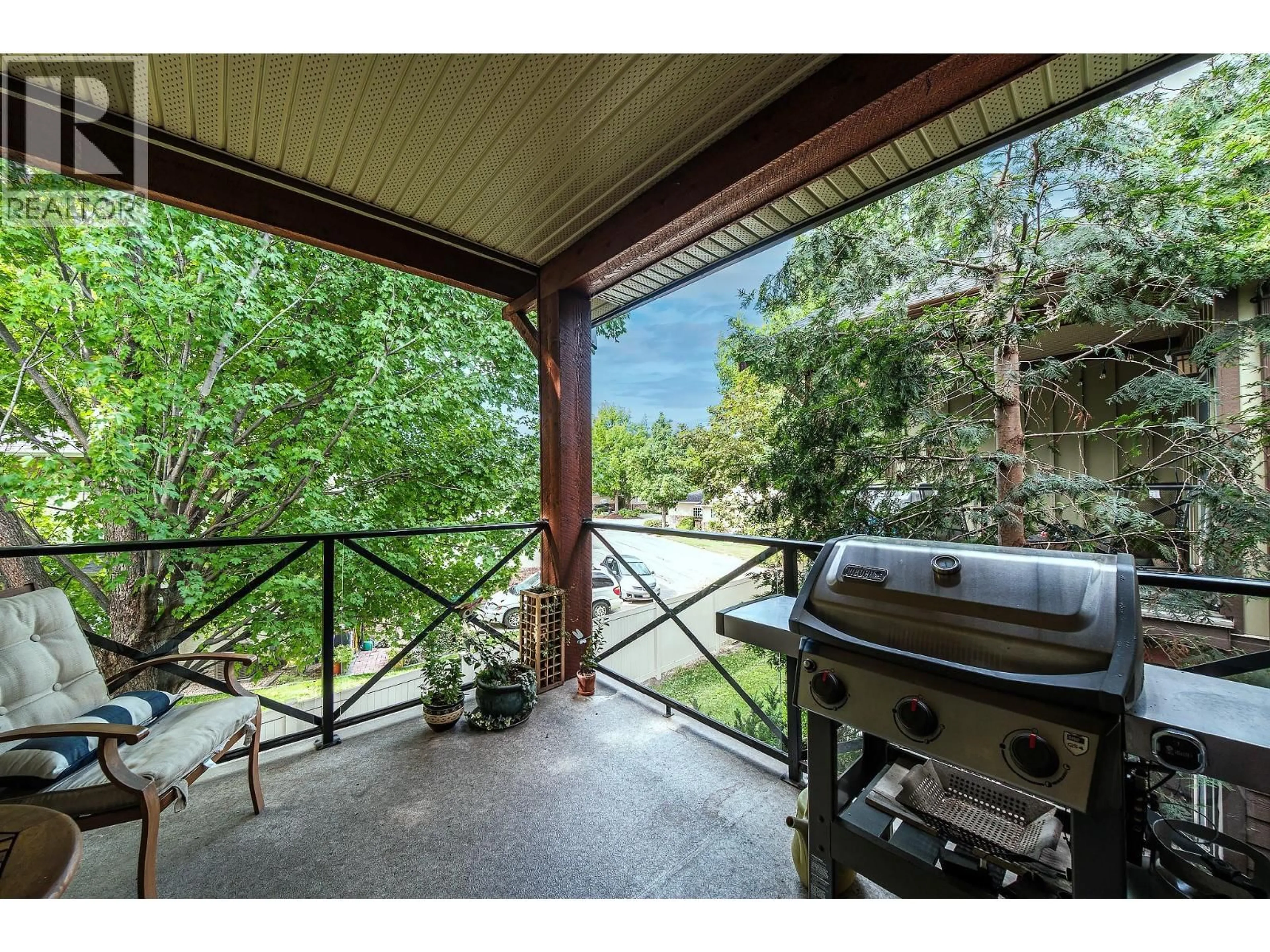 Patio, water/lake/river/ocean view for 214 - 511 YATES ROAD, Kelowna British Columbia V1V2X2