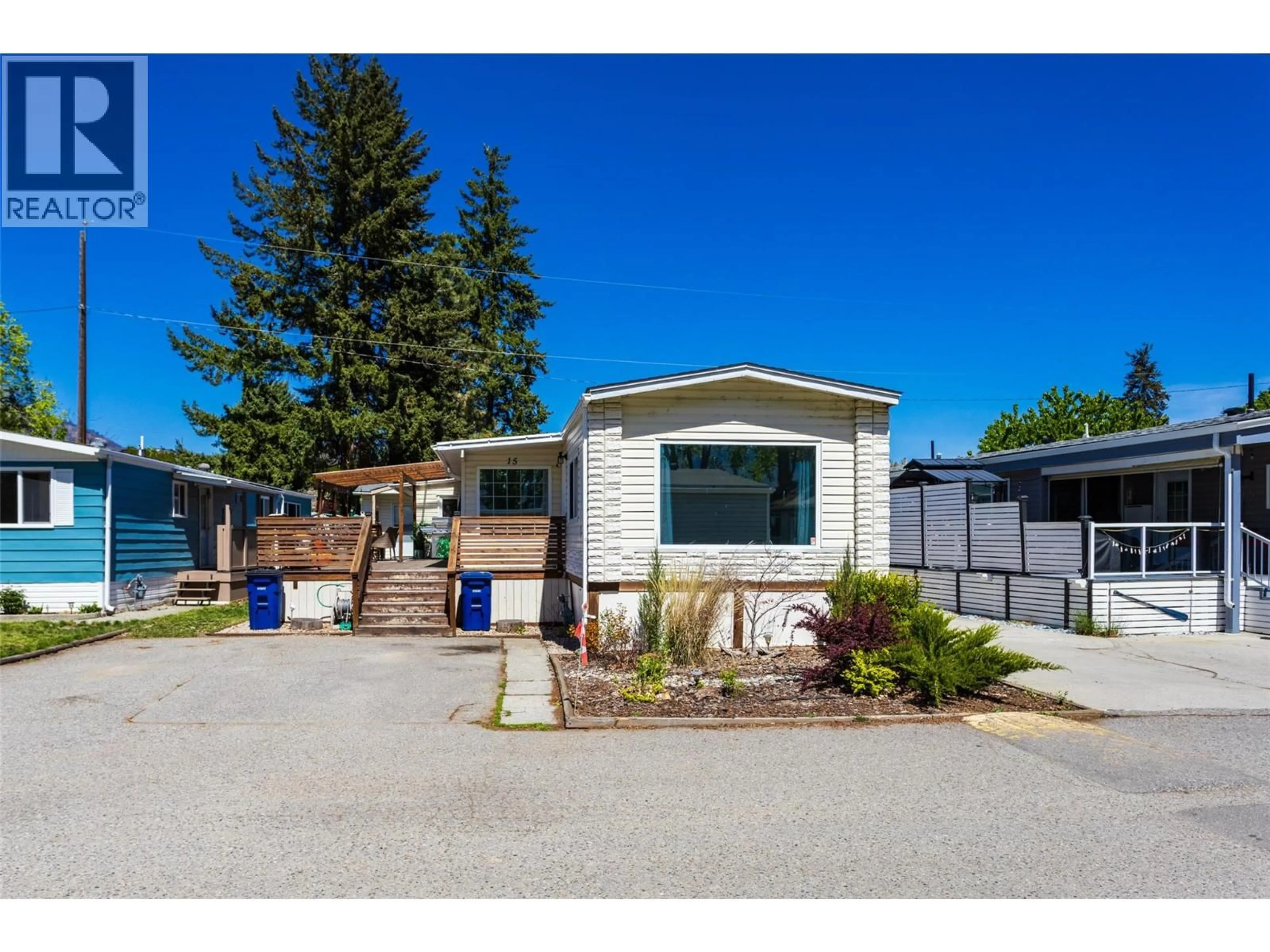 Home with vinyl exterior material, street for 15 - 2095 BOUCHERIE ROAD, Westbank British Columbia V4T1Z4