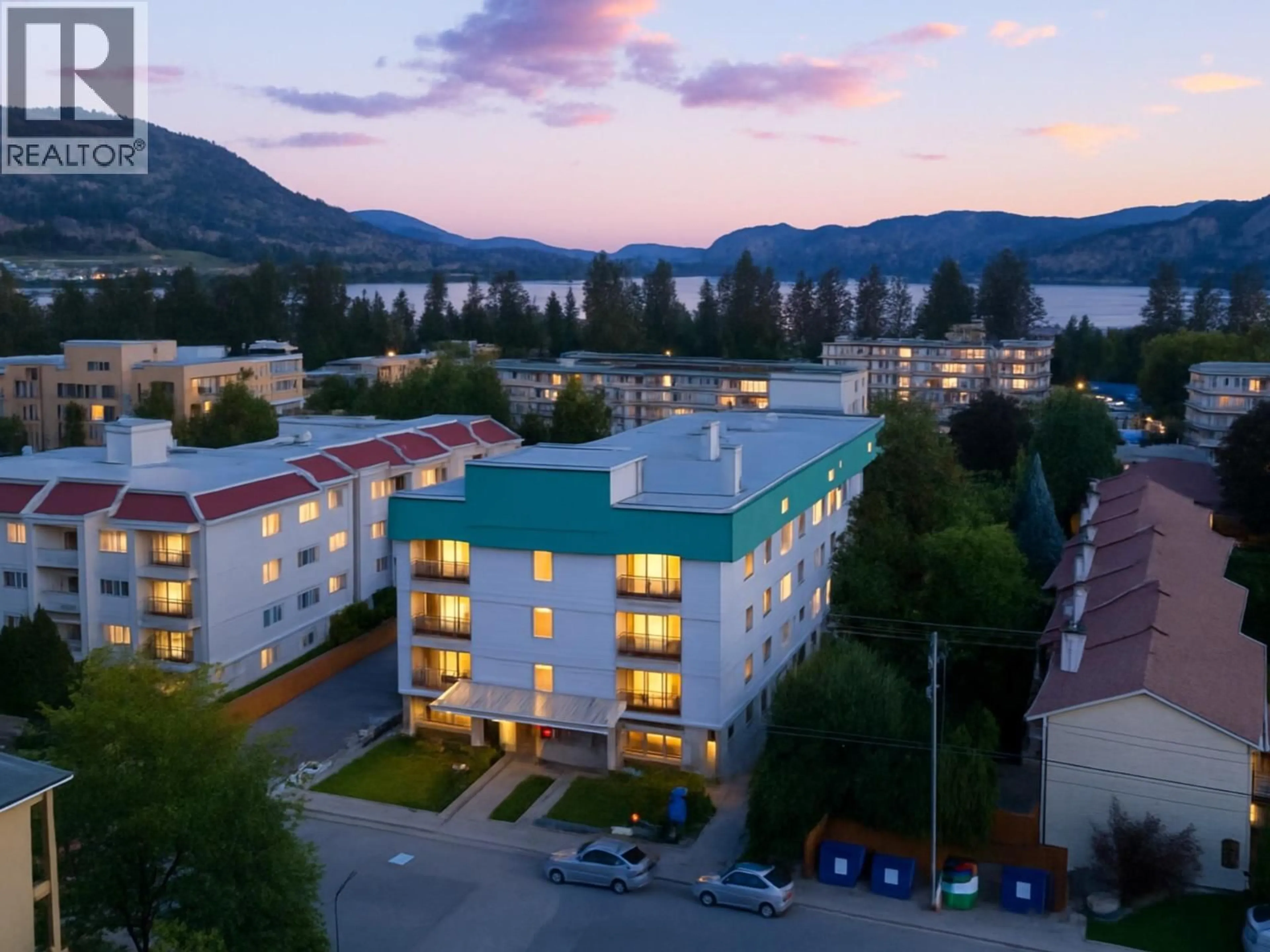 A pic from outside/outdoor area/front of a property/back of a property/a pic from drone, mountain view for 202 - 298 YORKTON AVENUE, Penticton British Columbia V2A3V5