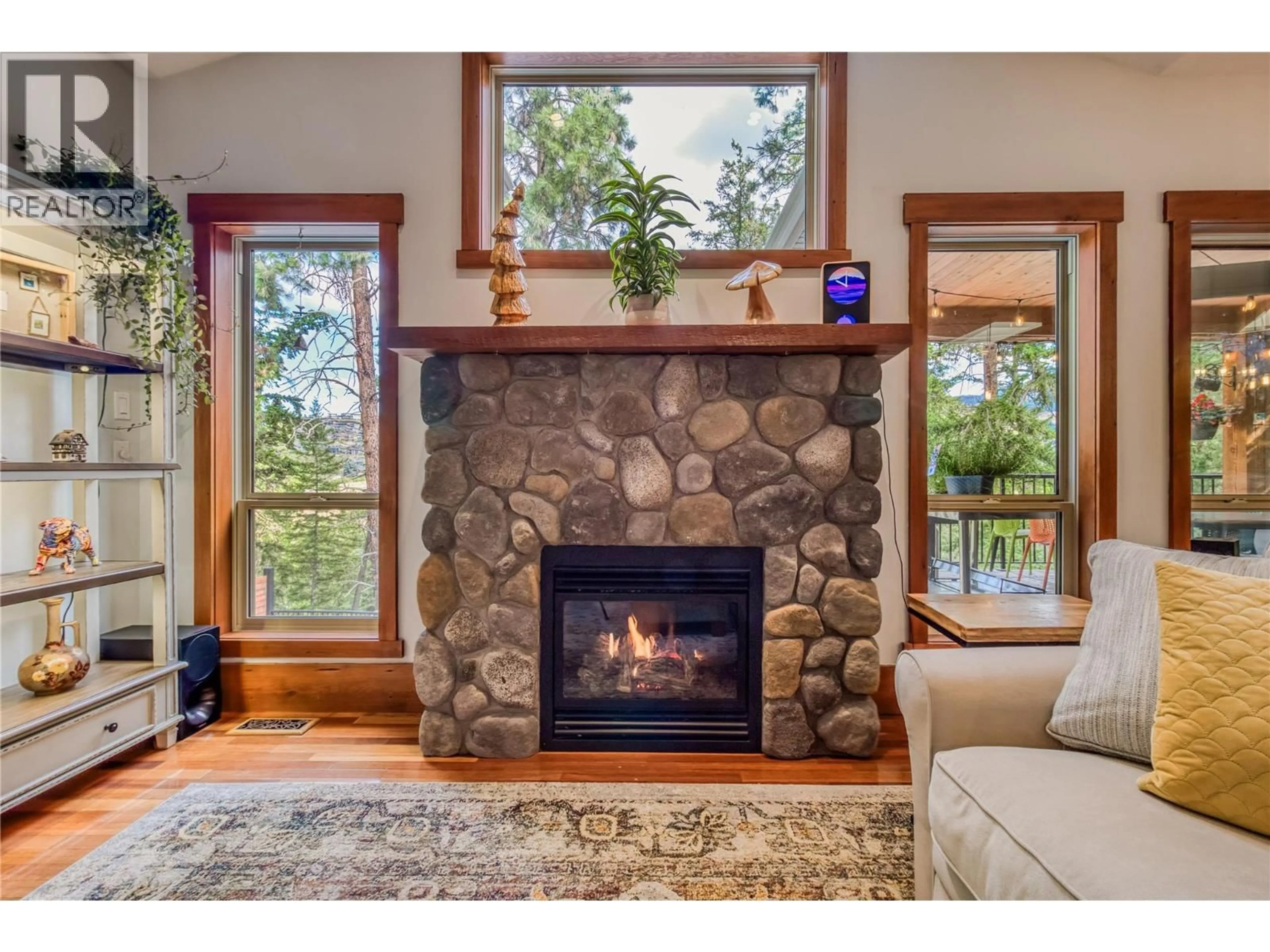 Unknown for 1604 KLOPPENBURG ROAD, Kelowna British Columbia V1P1N5