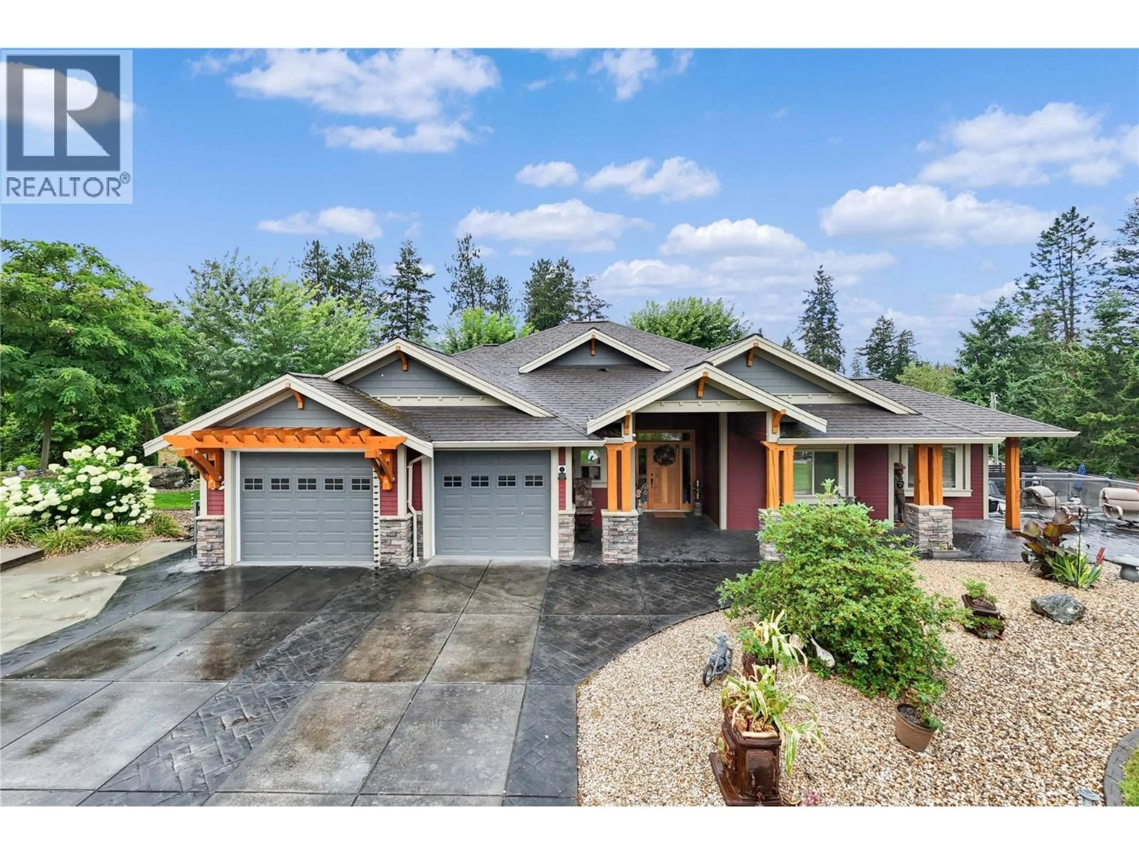Home with vinyl exterior material, street for 5100 HAYNES ROAD, Vernon British Columbia V1B3J6