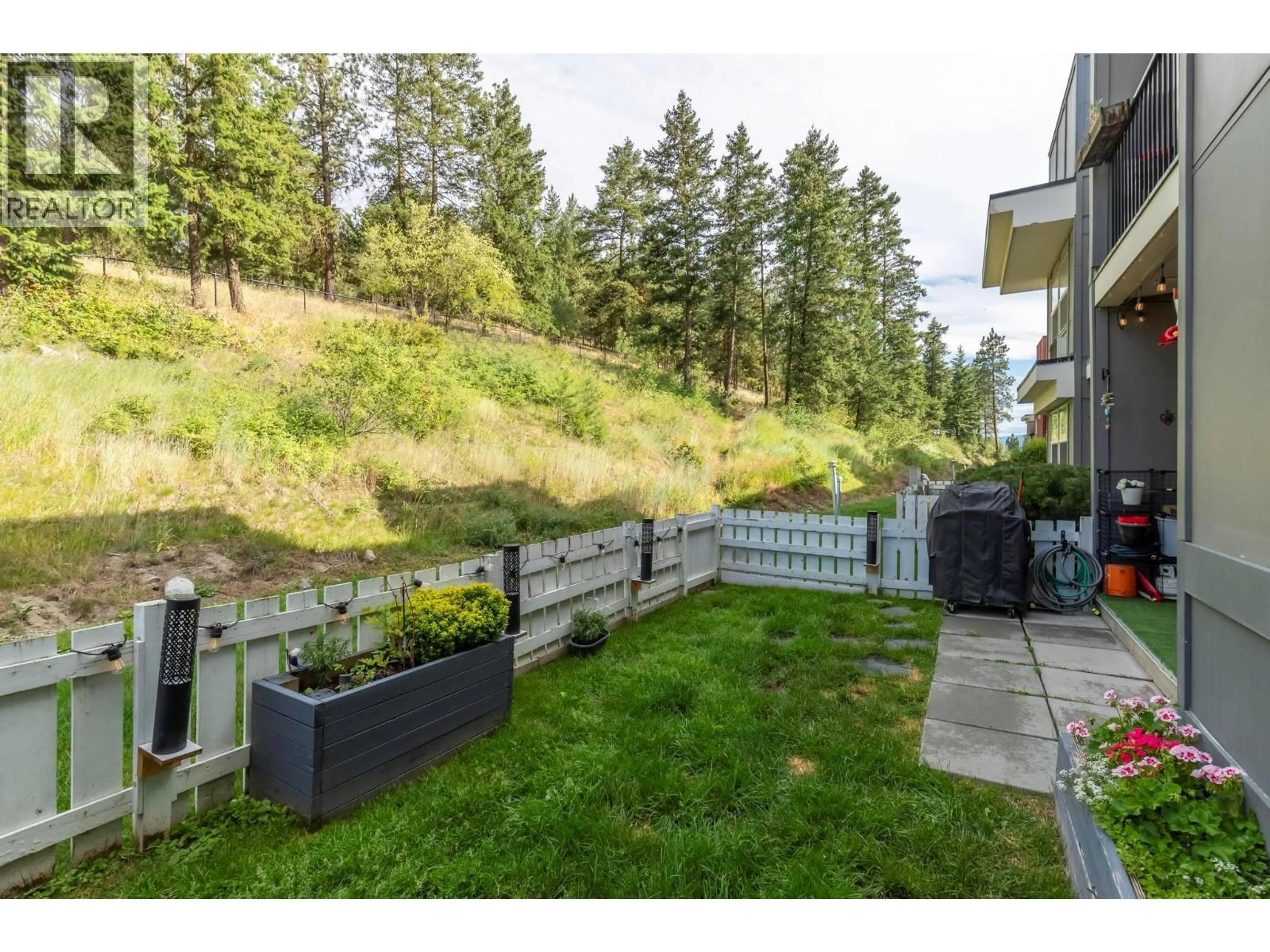 Patio, unknown for 214 - 1479 GLENMORE ROAD NORTH, Kelowna British Columbia V1V2C5