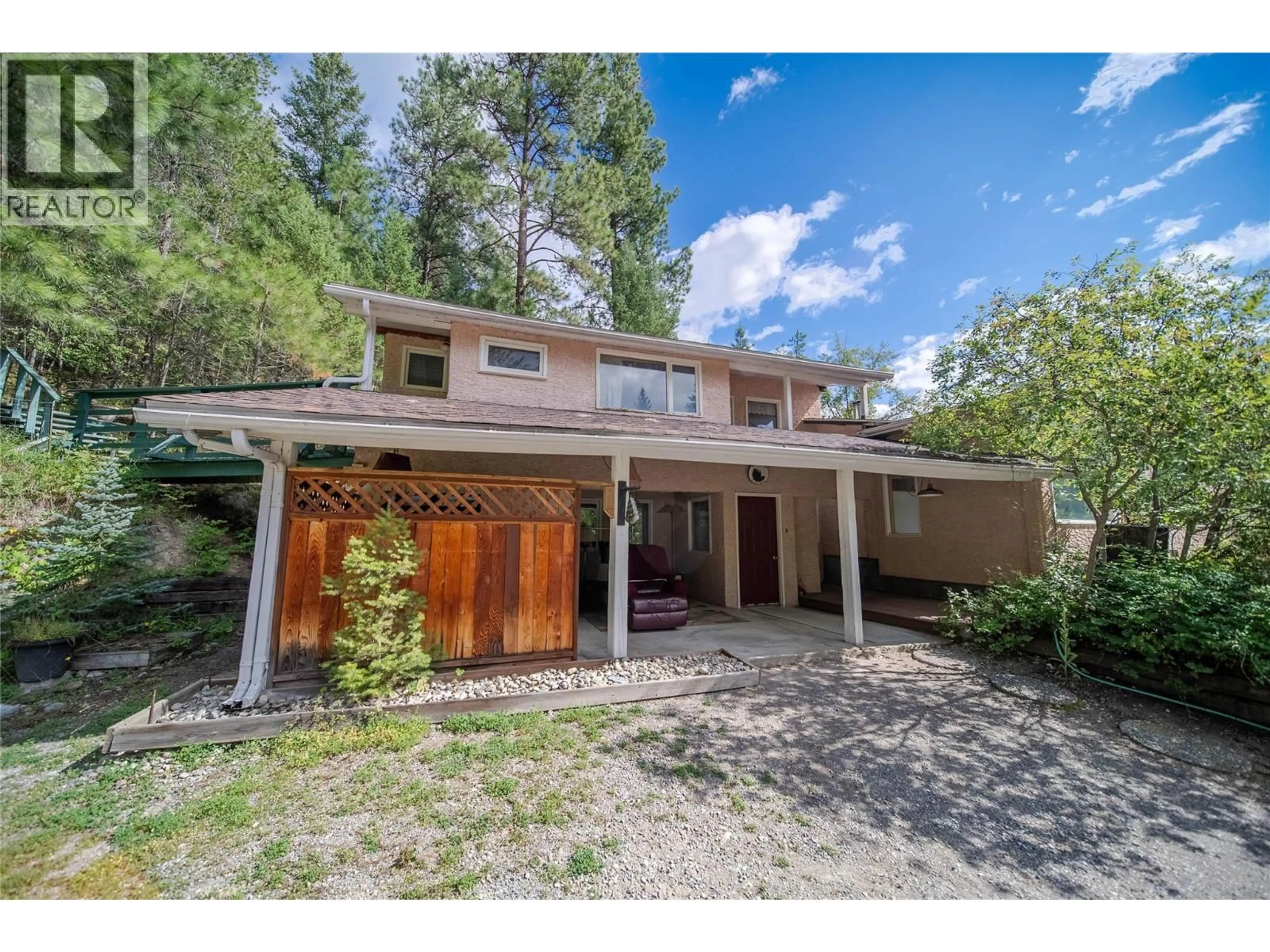A pic from outside/outdoor area/front of a property/back of a property/a pic from drone, unknown for 7825 JAFFRAY BAYNES LAKE ROAD ROAD, Jaffray British Columbia V0B1T4