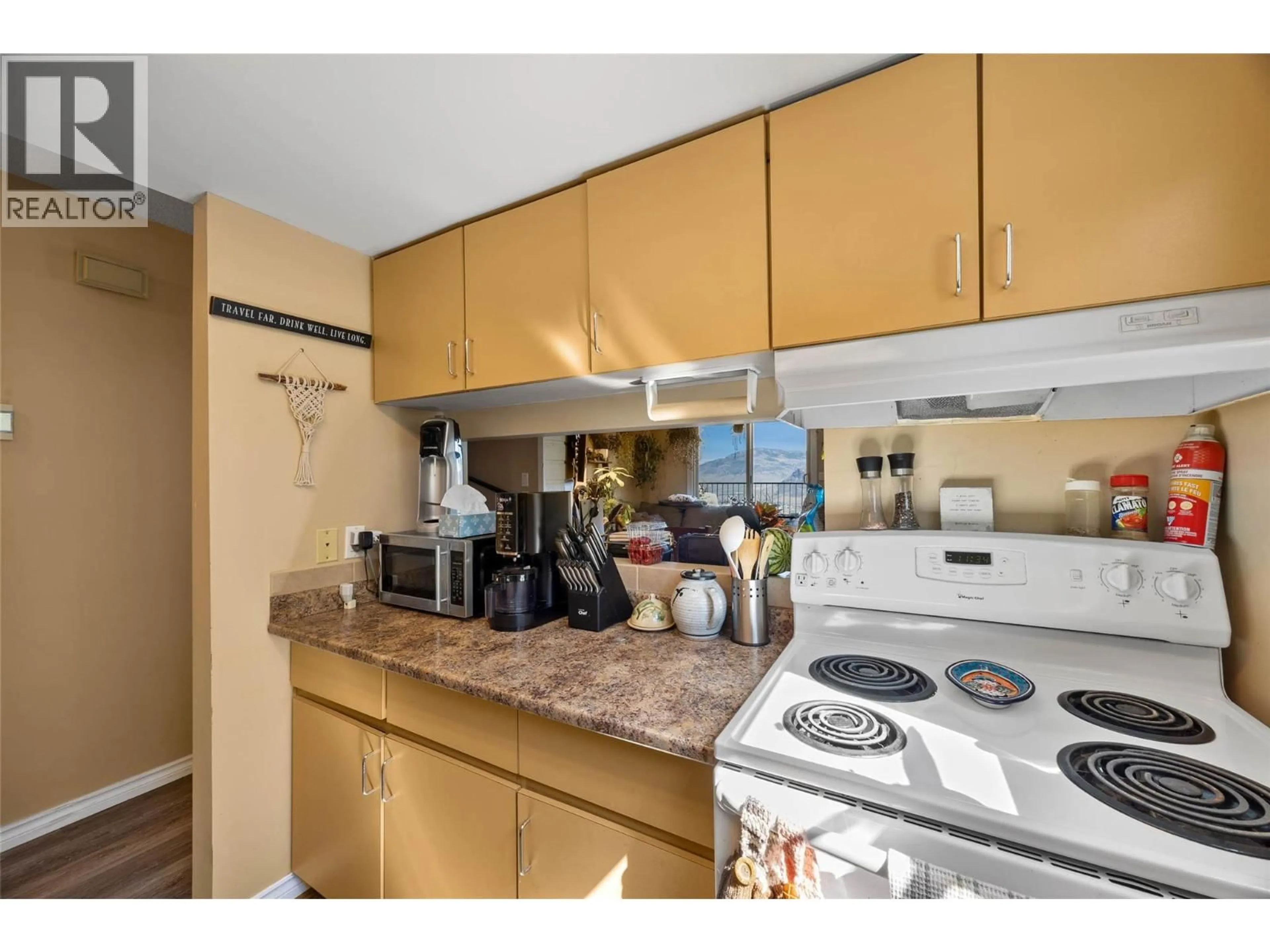 Standard kitchen, unknown for 13 - 1750 SUMMIT DRIVE, Kamloops British Columbia V2E1Y1