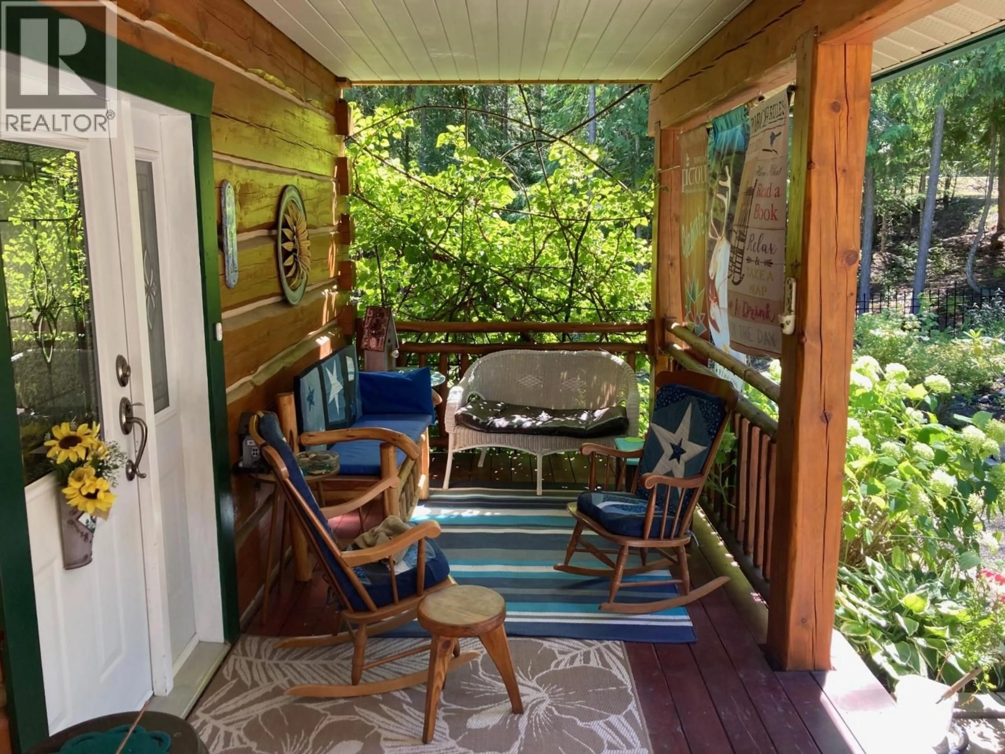 Patio, street for 2233 WILDFLOWER LANE, Sorrento British Columbia V0E2W1