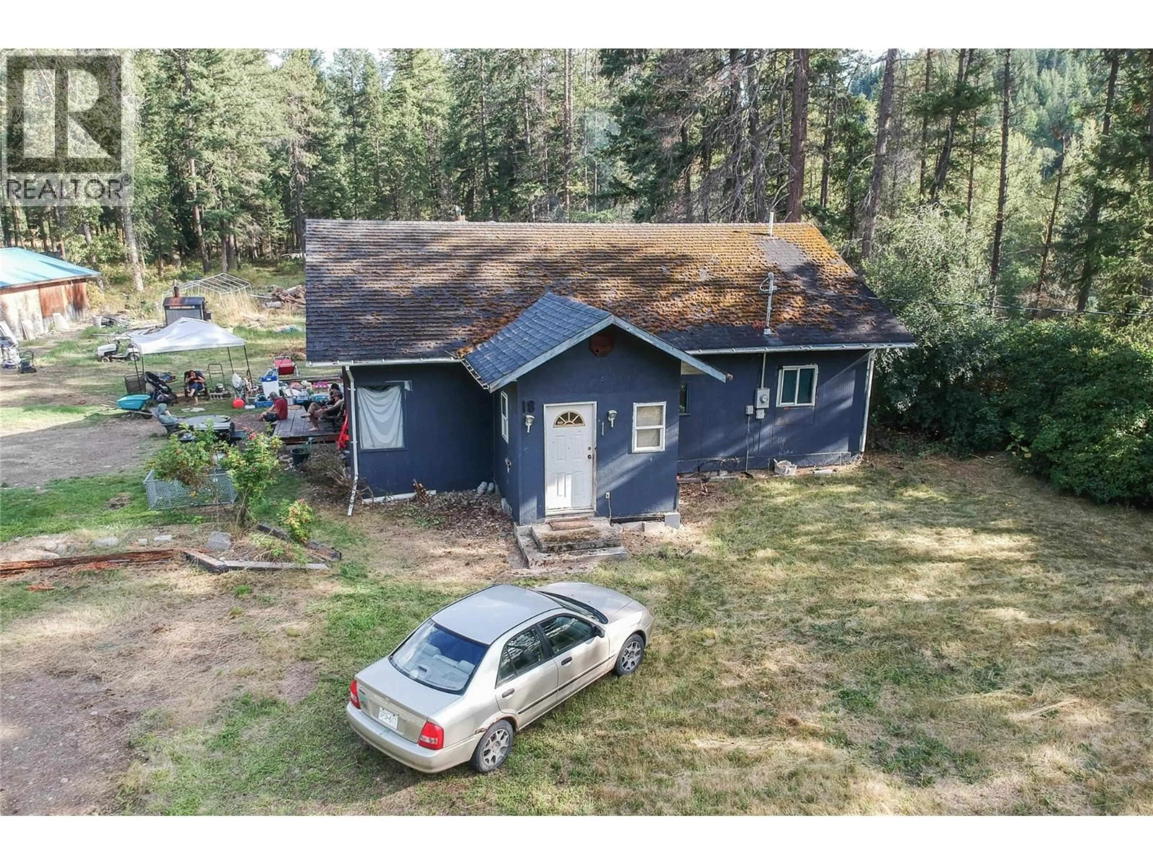 A pic from outside/outdoor area/front of a property/back of a property/a pic from drone, unknown for 18 CHOUINARD ROAD, Cherryville British Columbia V0E2G3