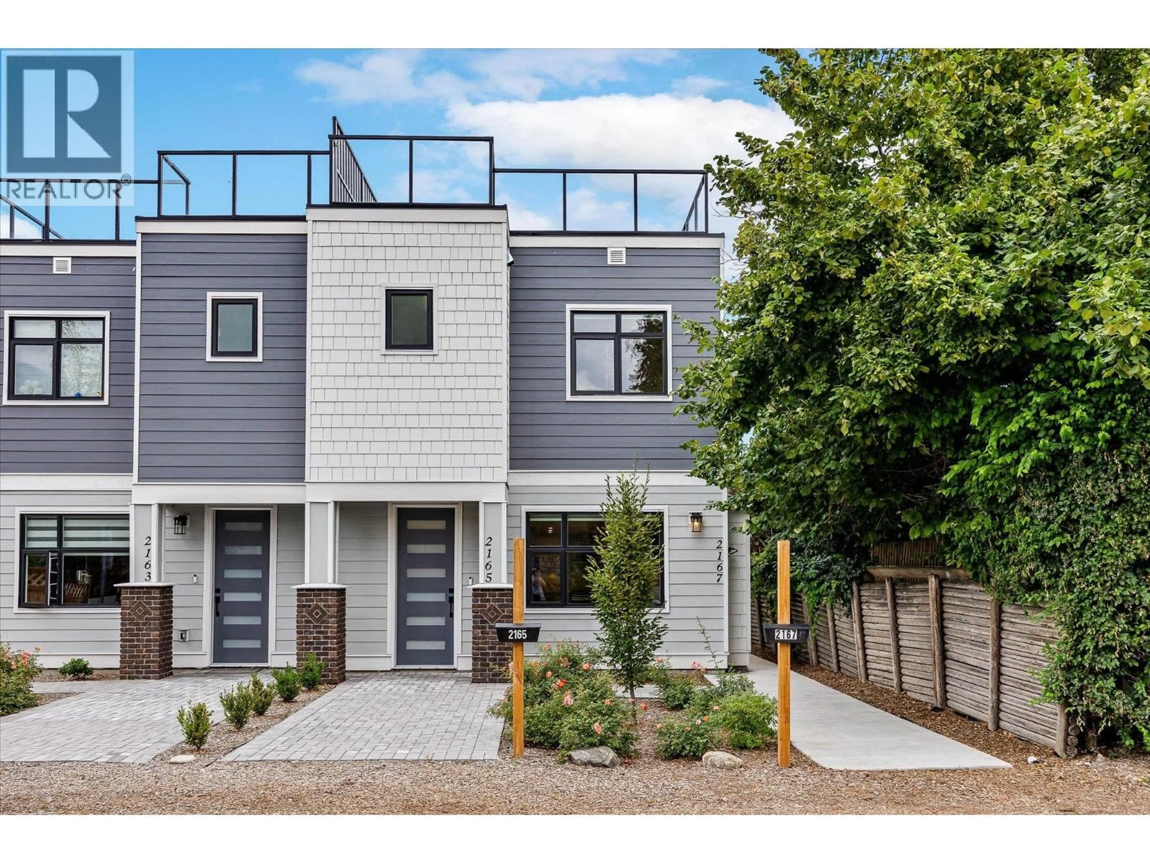 Unknown for 2165 WOODLAWN STREET, Kelowna British Columbia V1Y2T1