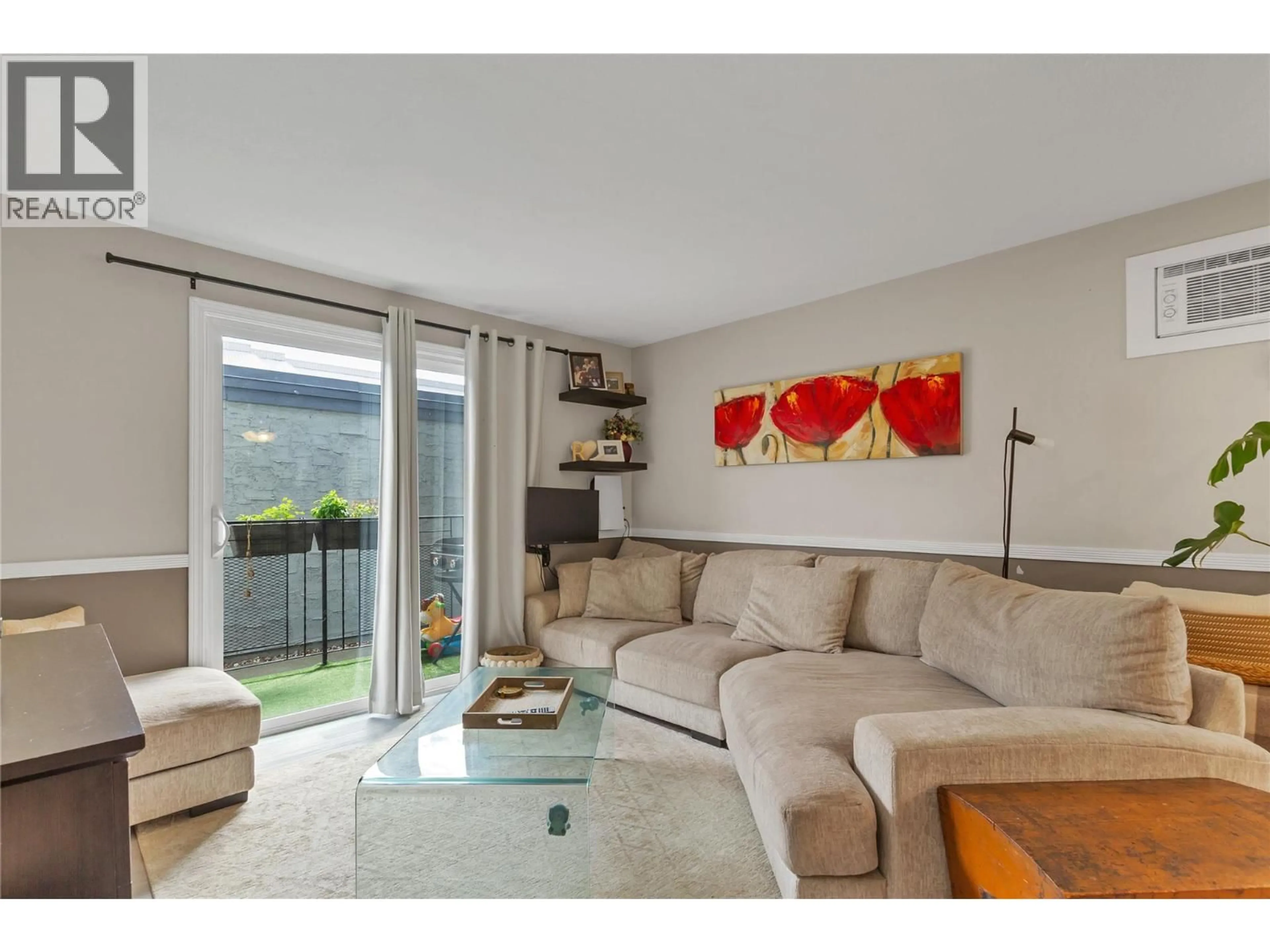 Living room with furniture, unknown for 101 - 4103 ALEXIS PARK DRIVE, Vernon British Columbia V1T6H2