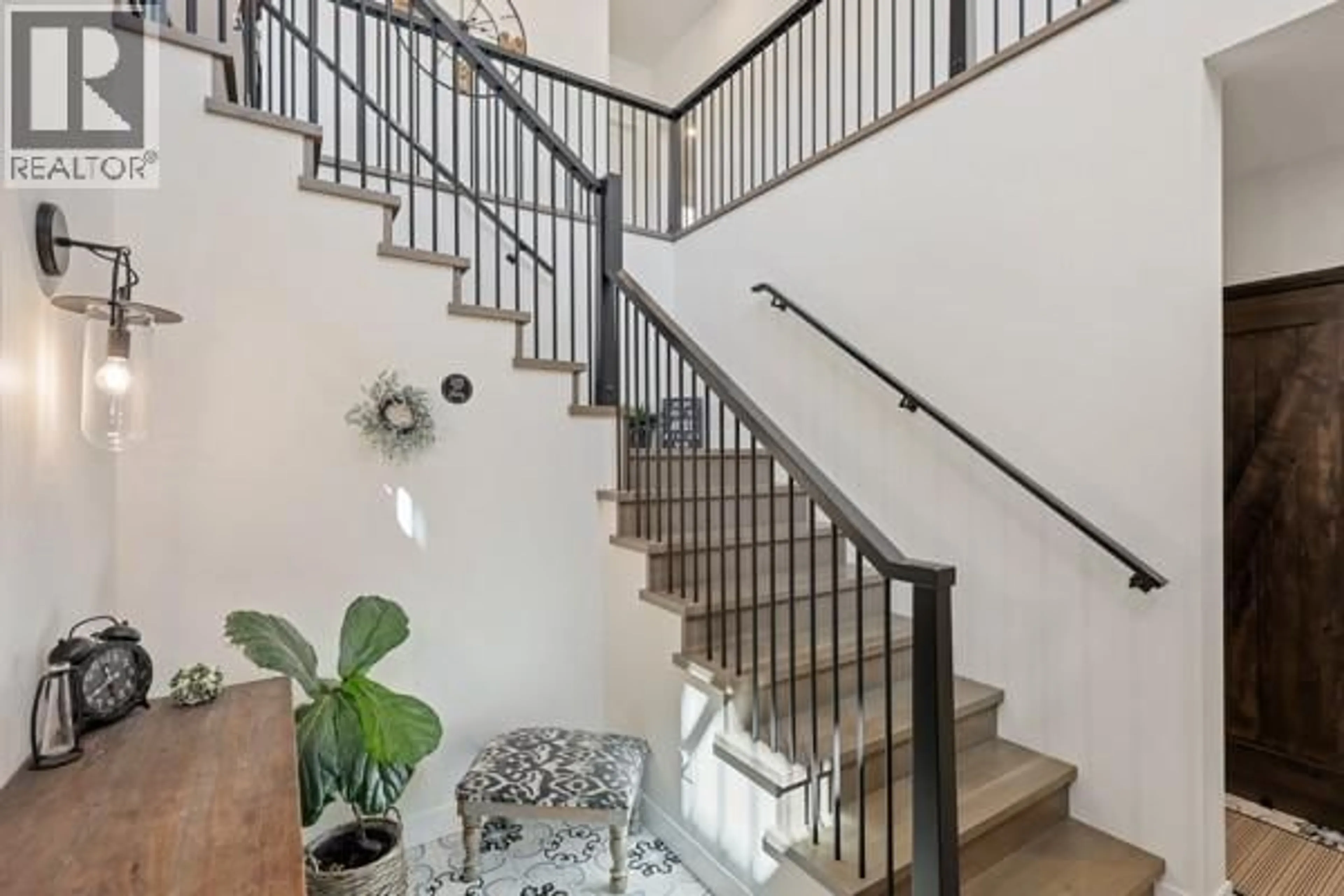 Stairs for 3637 SILLARO PLACE, Kamloops British Columbia V2H0G9