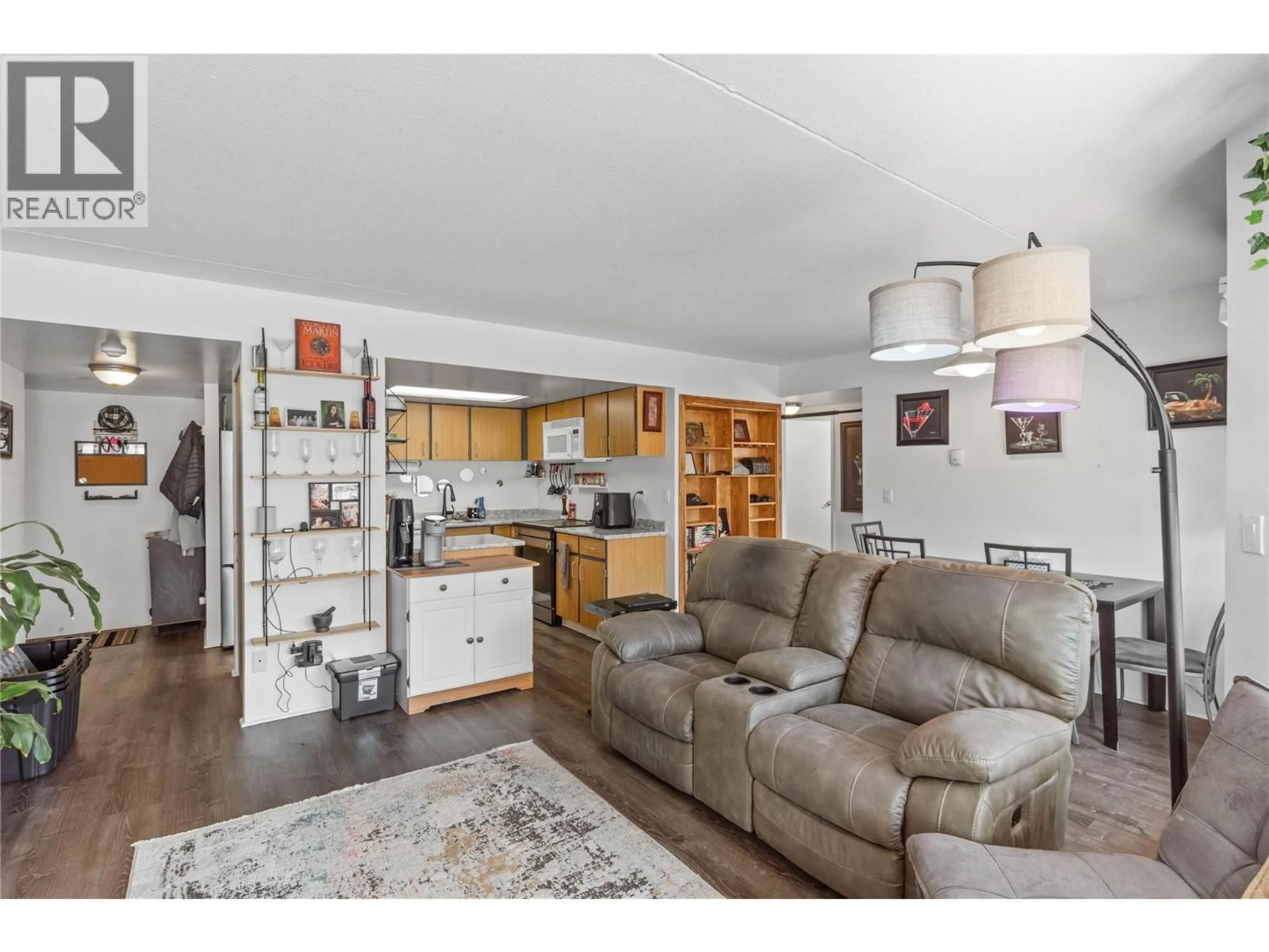 Open concept kitchen, wood/laminate floor for 203 - 525 NICOLA STREET, Kamloops British Columbia V2C6J5