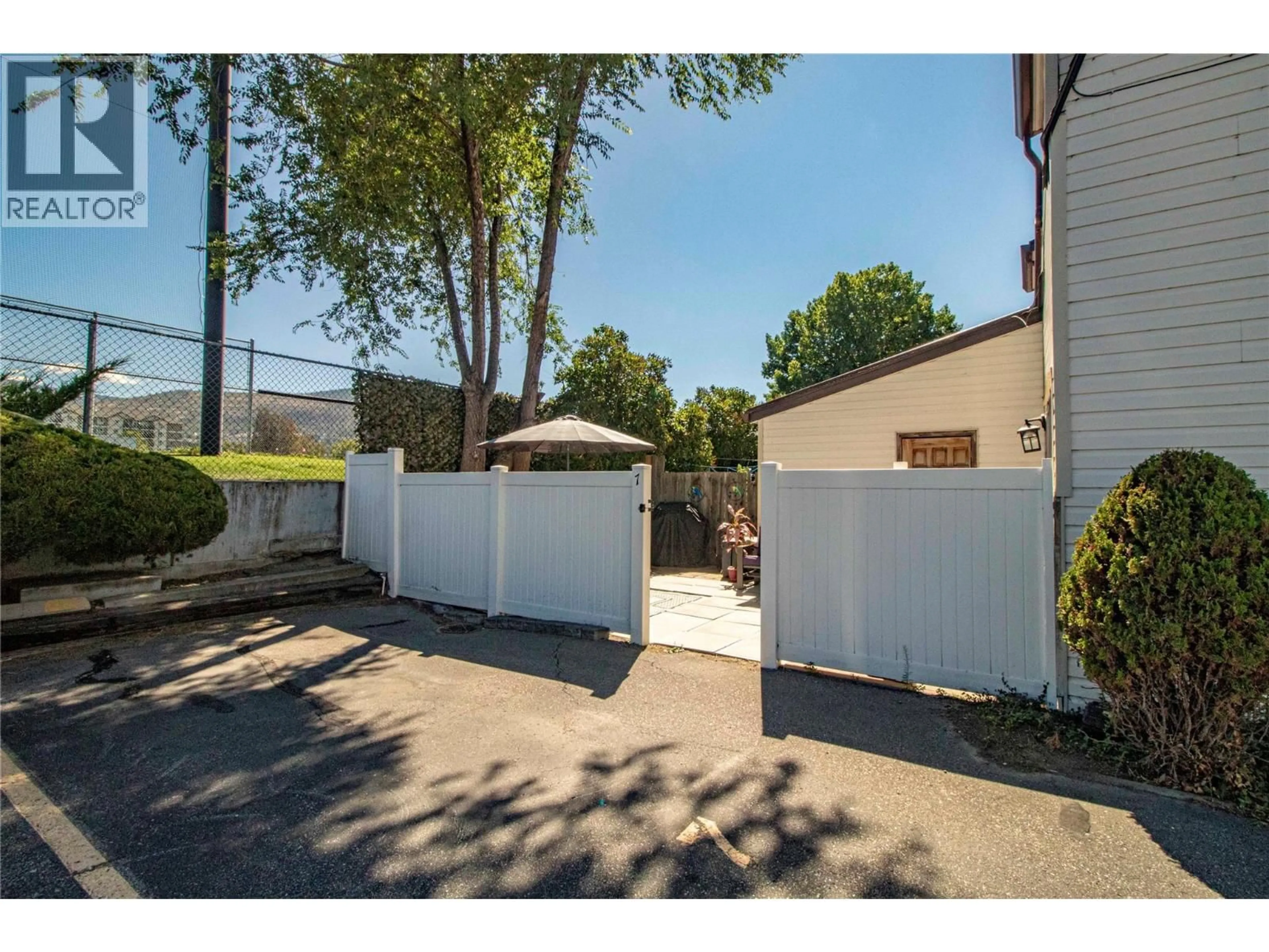 Patio, street for 7 - 2250 BASKIN STREET, Penticton British Columbia V2A6Y3
