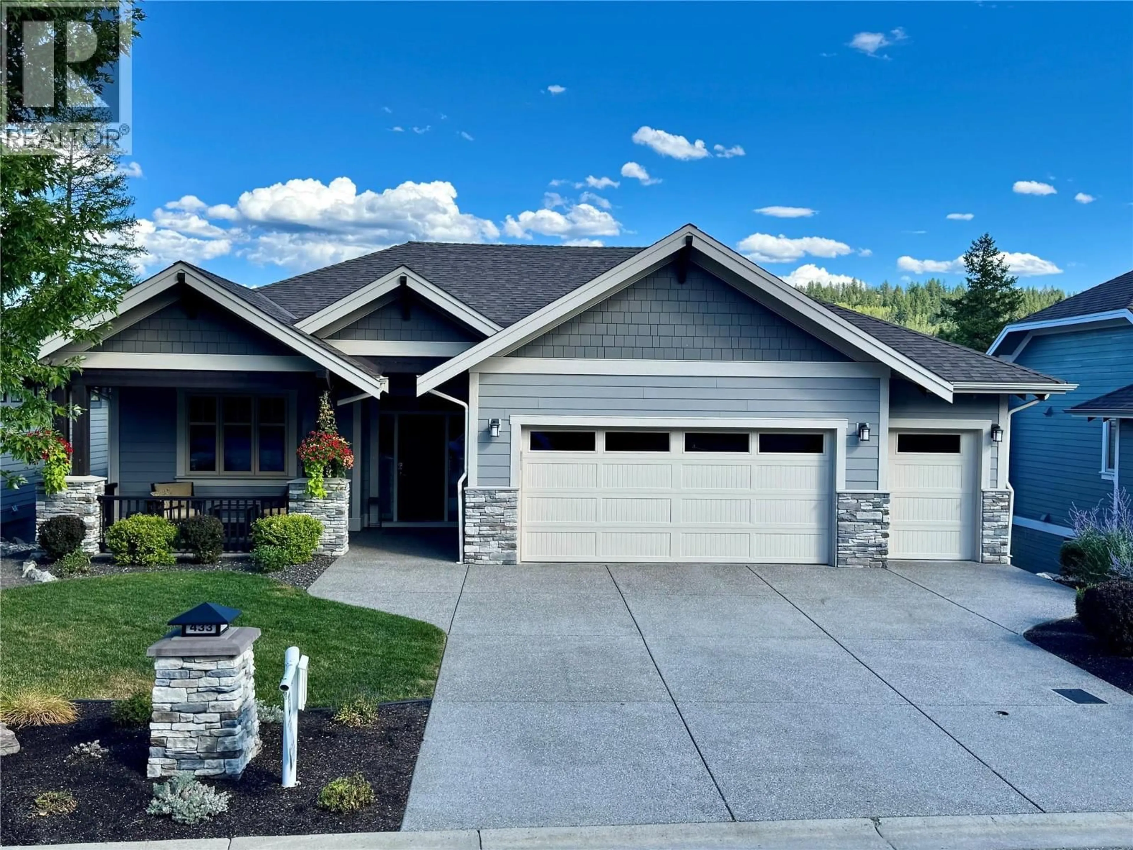 Home with vinyl exterior material, street for 433 LONGSPOON PLACE, Vernon British Columbia V1H2K2
