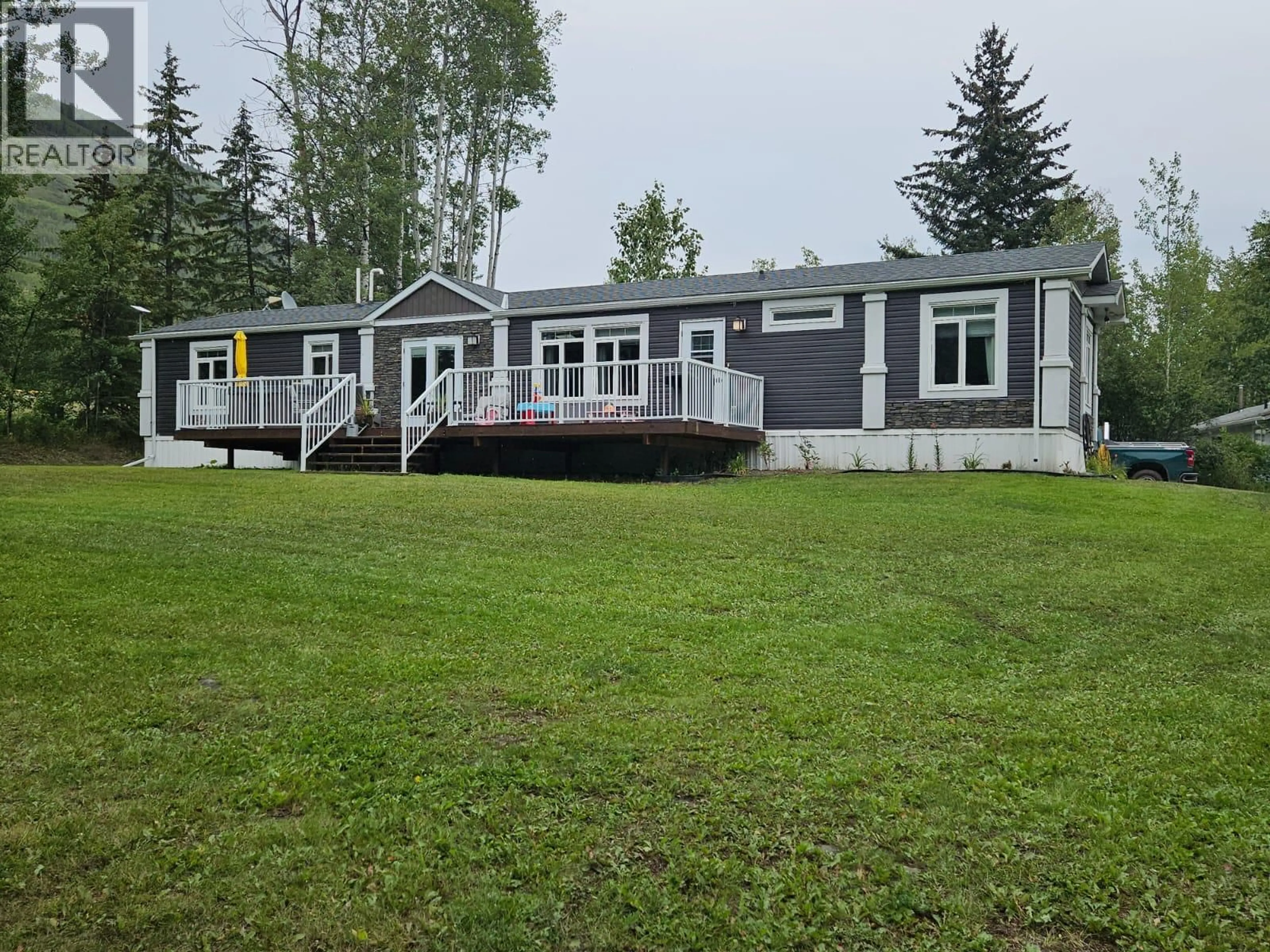 Home with vinyl exterior material, unknown for 7624 STONE CREEK OTHER, Chetwynd British Columbia V0C1J0