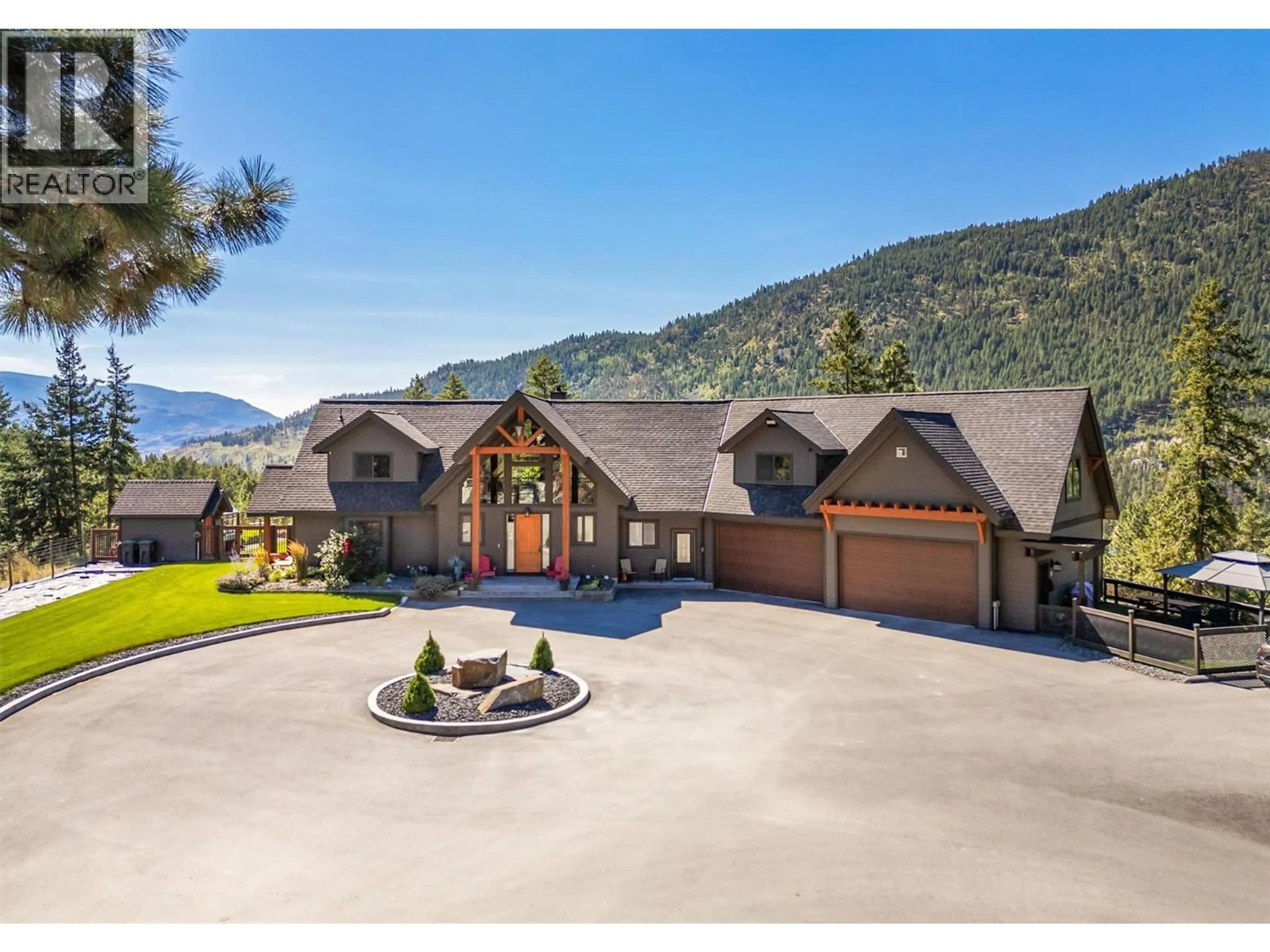 A pic from outside/outdoor area/front of a property/back of a property/a pic from drone, mountain view for 4495 MAXWELL ROAD, Peachland British Columbia V0H1X3