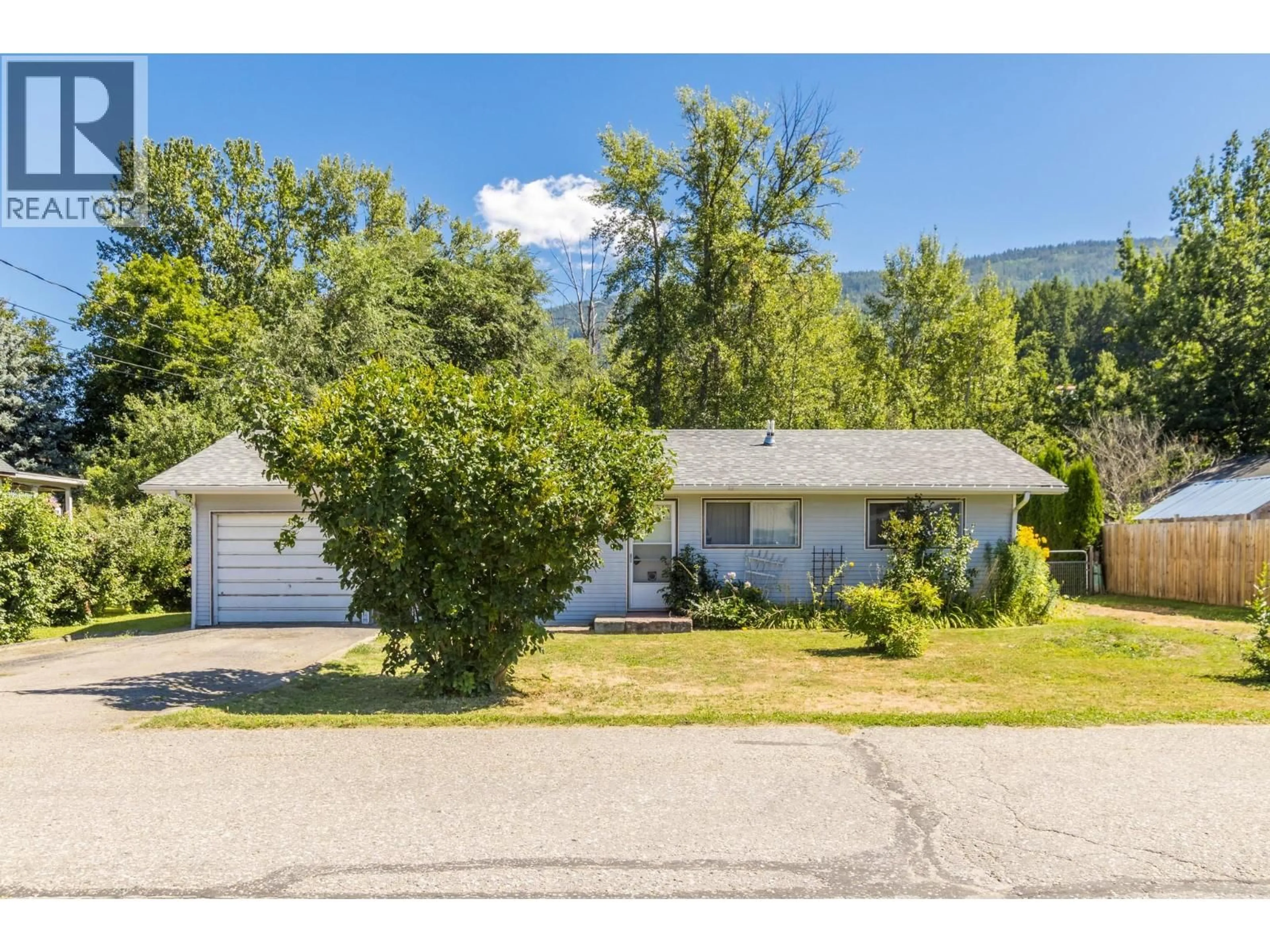 Unknown for 7050 54 STREET NORTHEAST, Salmon Arm British Columbia V0E1K0