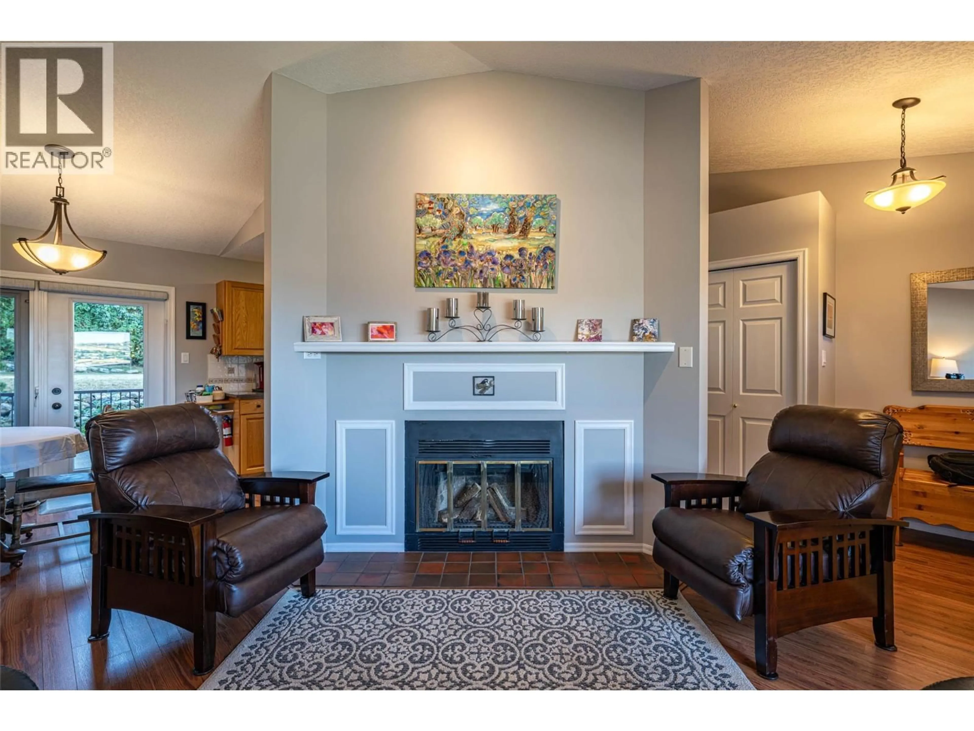 Living room with furniture, unknown for 11810 LOCHHAVEN DRIVE, Coldstream British Columbia V1B2H1