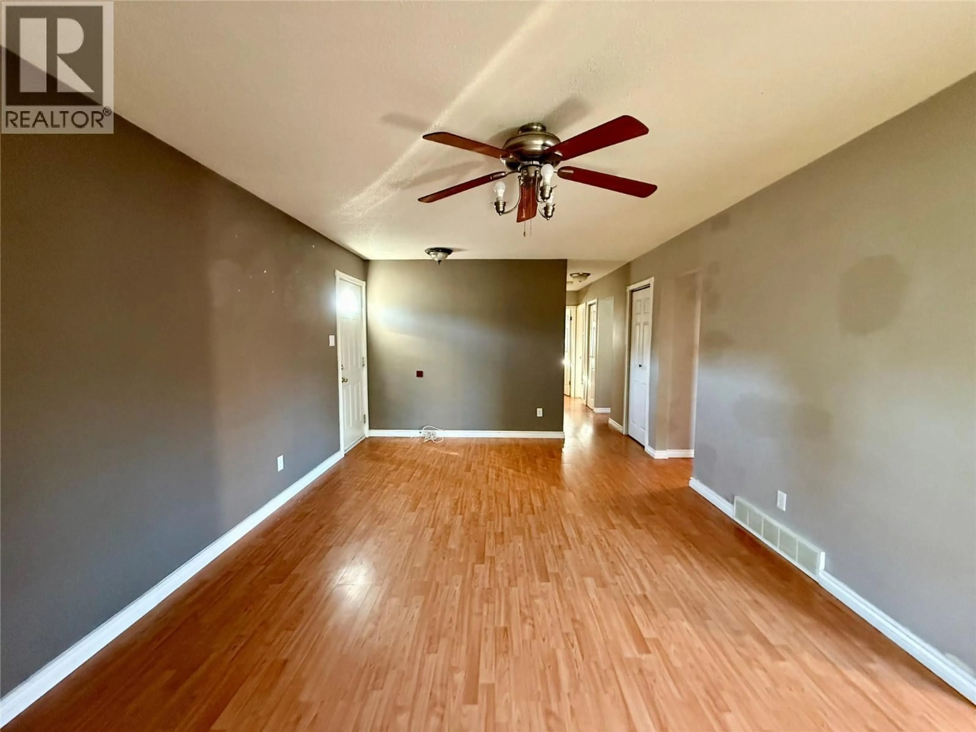 A pic of a room for 705 14TH AVENUE SOUTH, Cranbrook British Columbia V1C2Y2