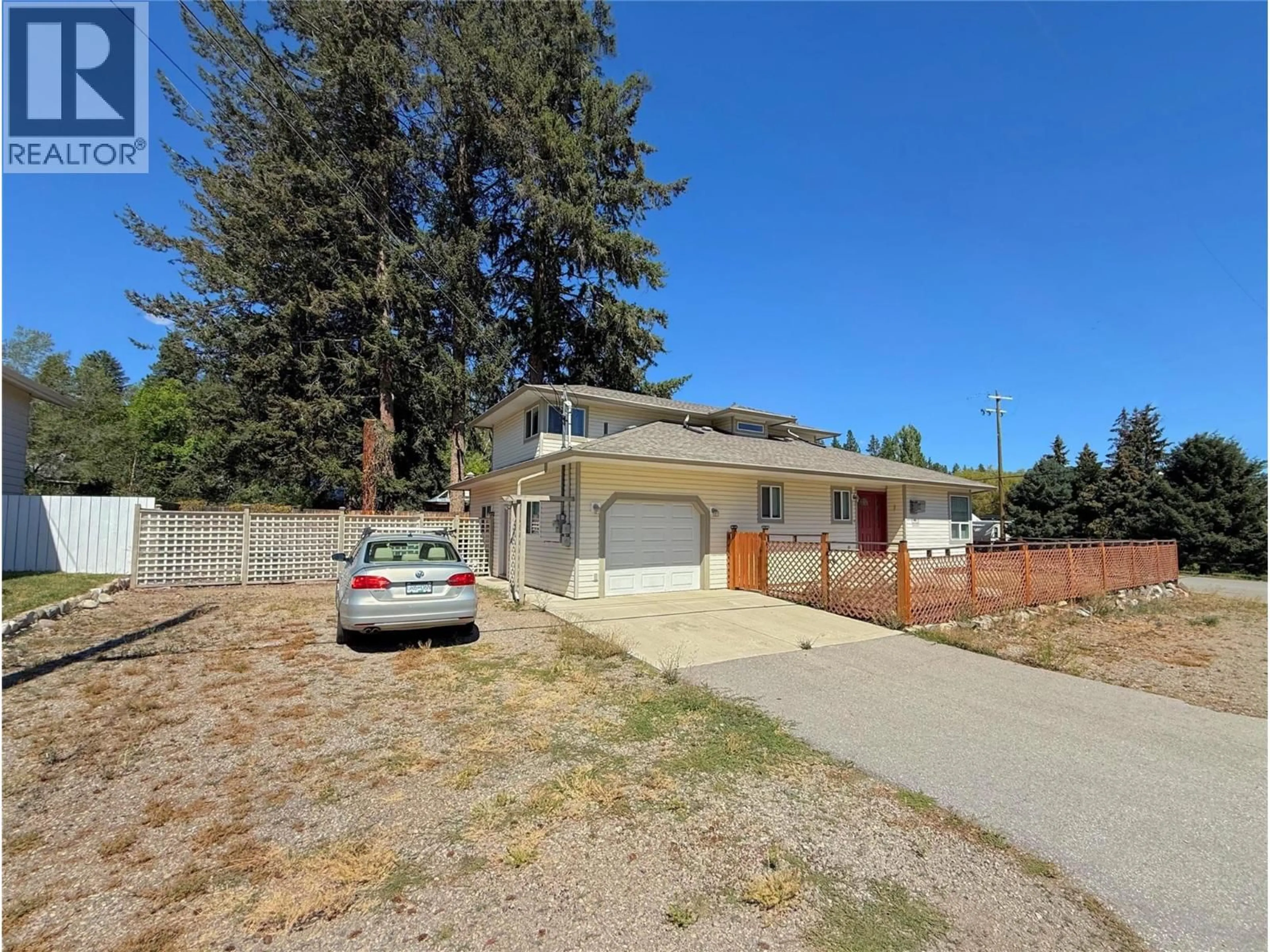 A pic from outside/outdoor area/front of a property/back of a property/a pic from drone, street for 362 PINE STREET, Princeton British Columbia V0X1W0