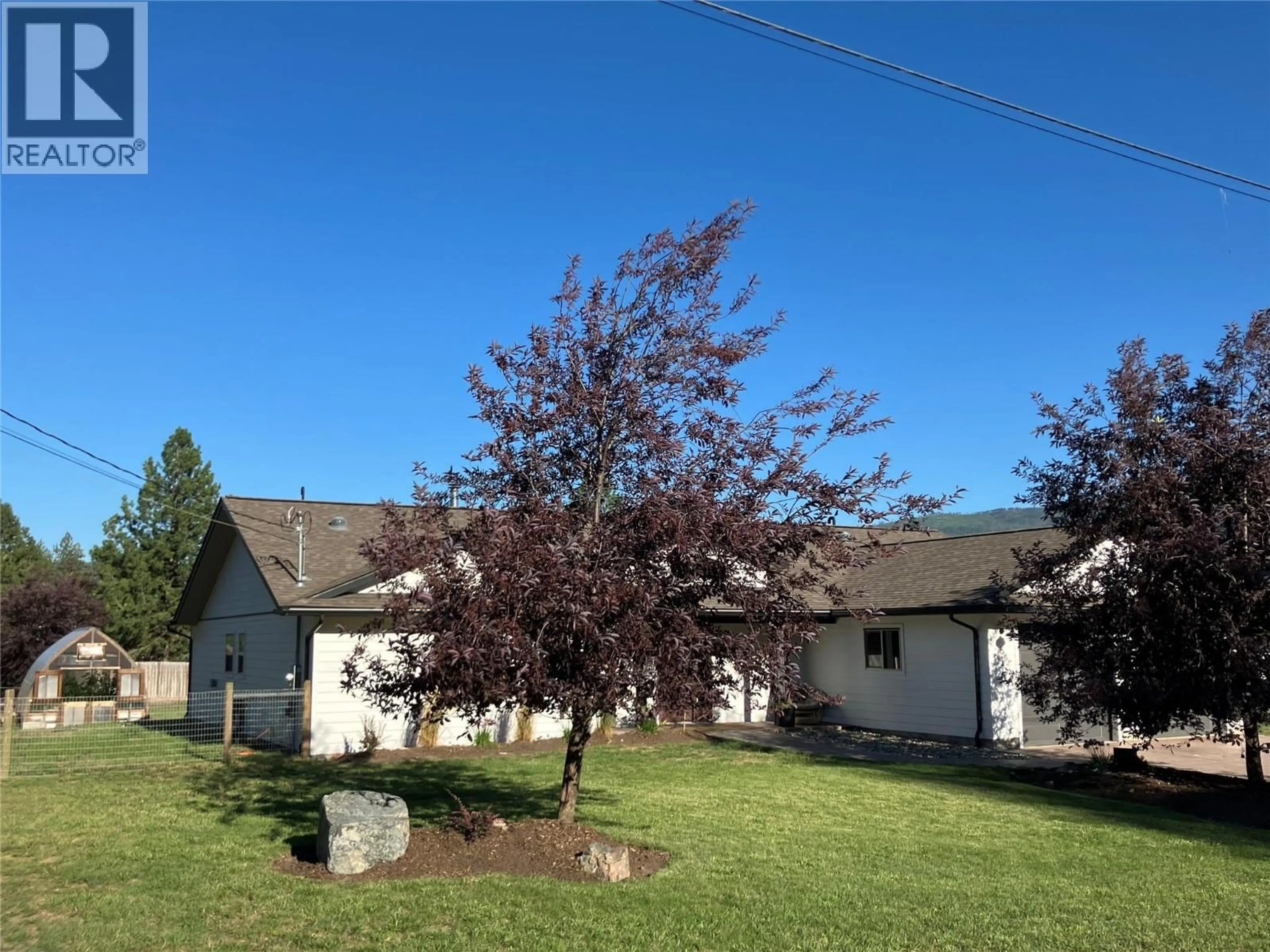A pic from outside/outdoor area/front of a property/back of a property/a pic from drone, unknown for 8170 PLOTNIKOFF ROAD, Grand Forks British Columbia V0H1H2