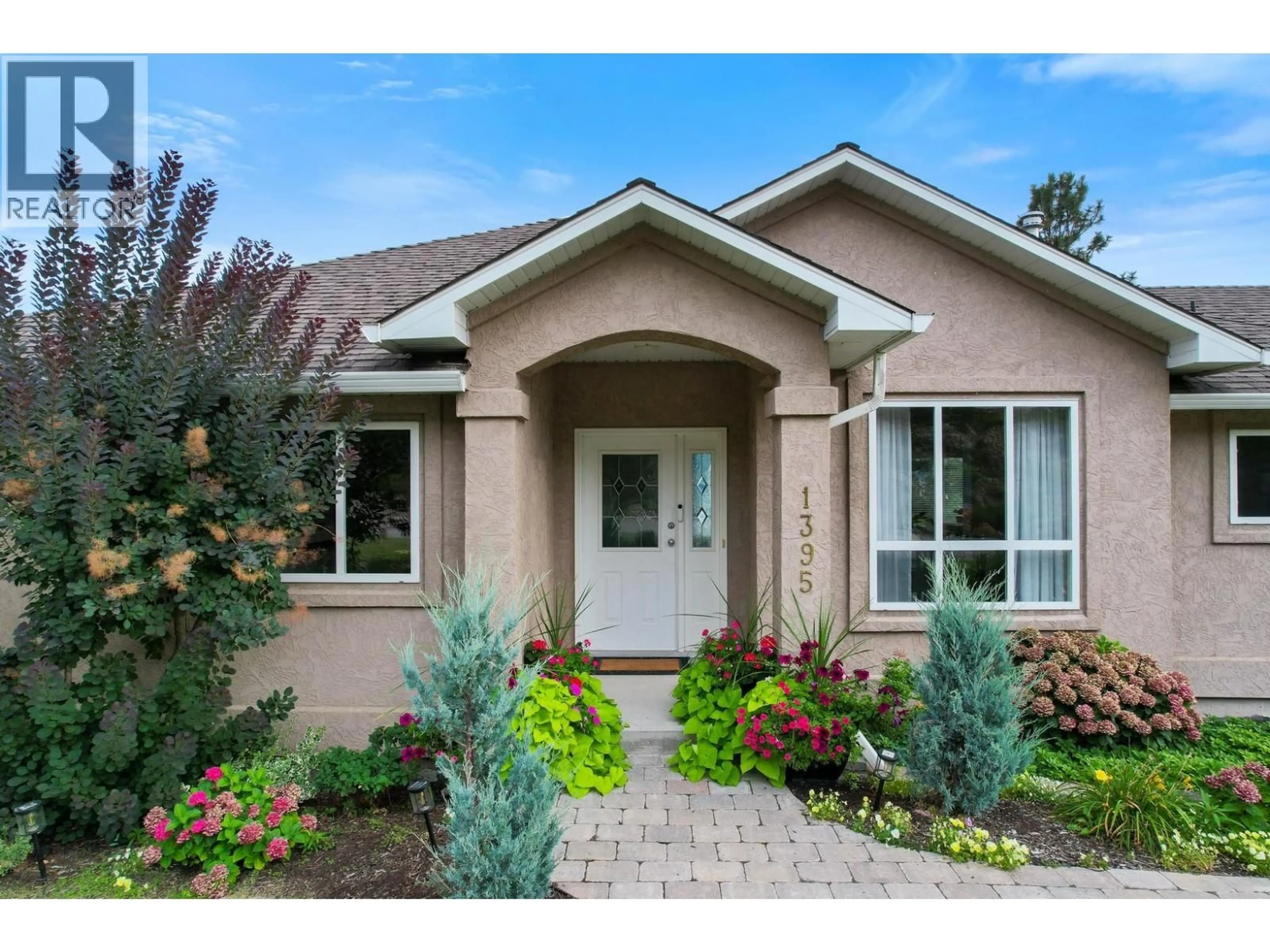 Unknown for 1395 GREGORY ROAD, West Kelowna British Columbia V1Z3P2
