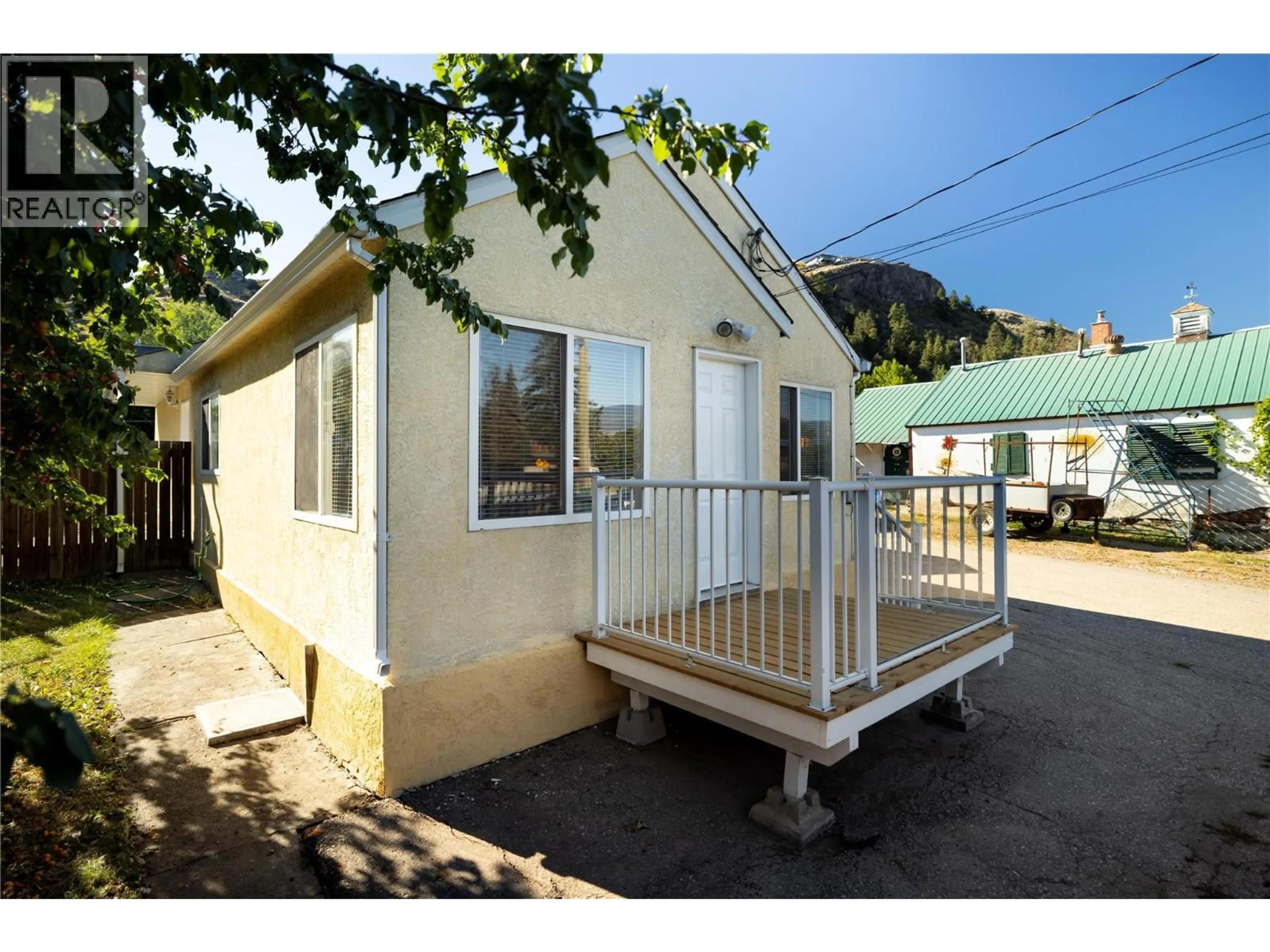 Patio, street for 3900 ALEXIS PARK DRIVE, Vernon British Columbia V1T6G9