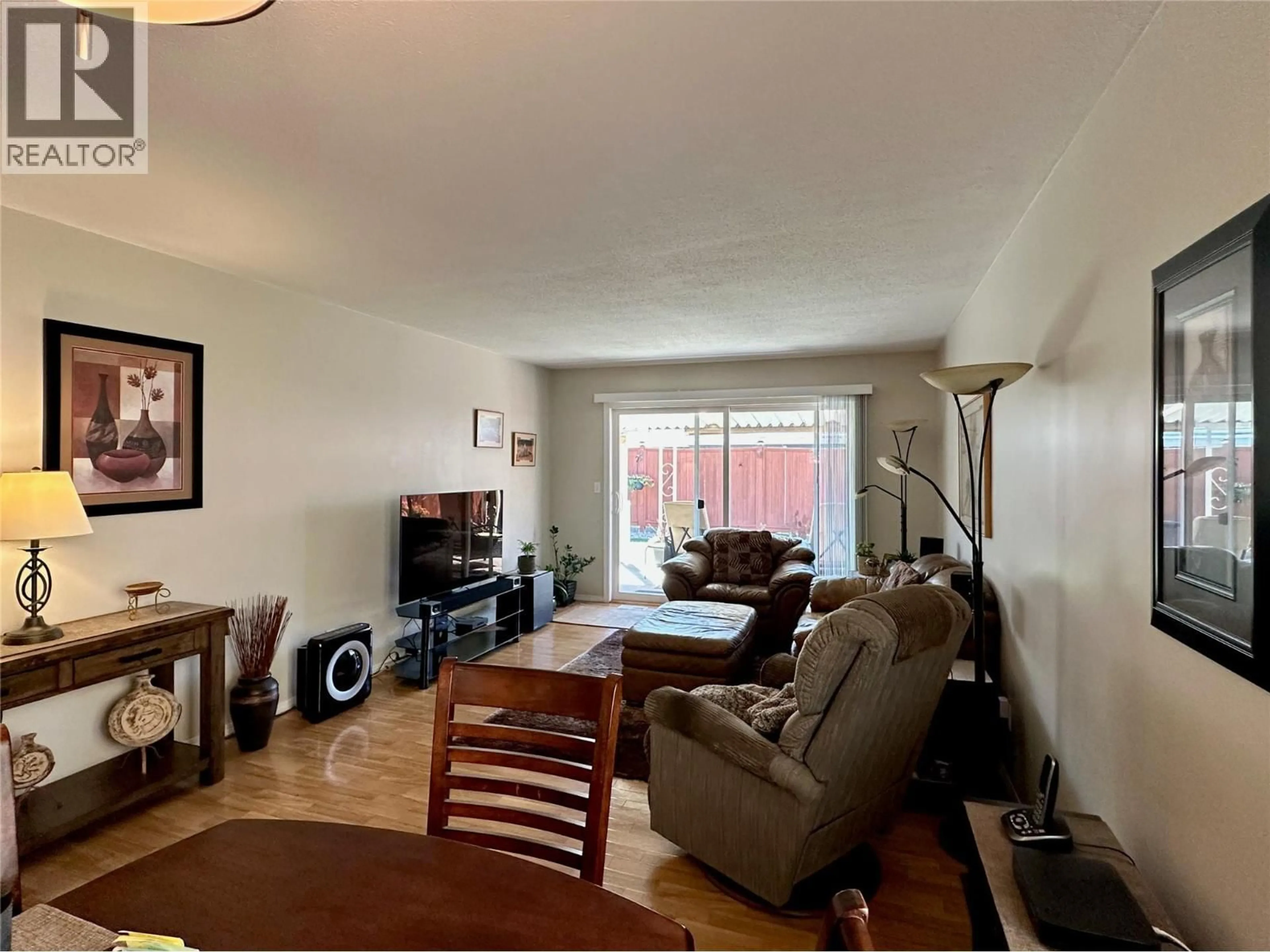 Living room with furniture, unknown for 3 - 3806 27 AVENUE, Vernon British Columbia V1T9C9