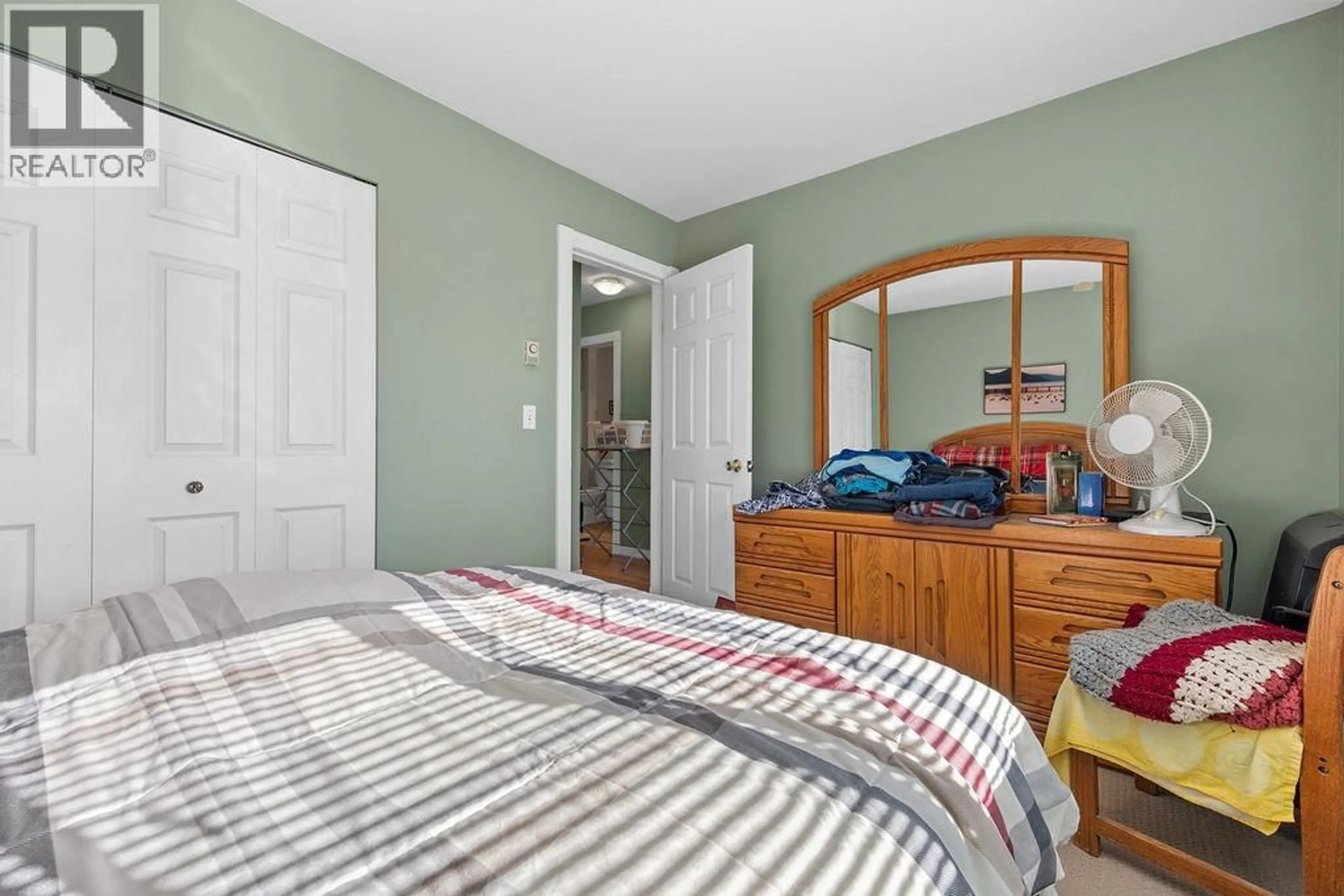 A pic of a room for 4 - 2306 39 STREET, Vernon British Columbia V5W1W2