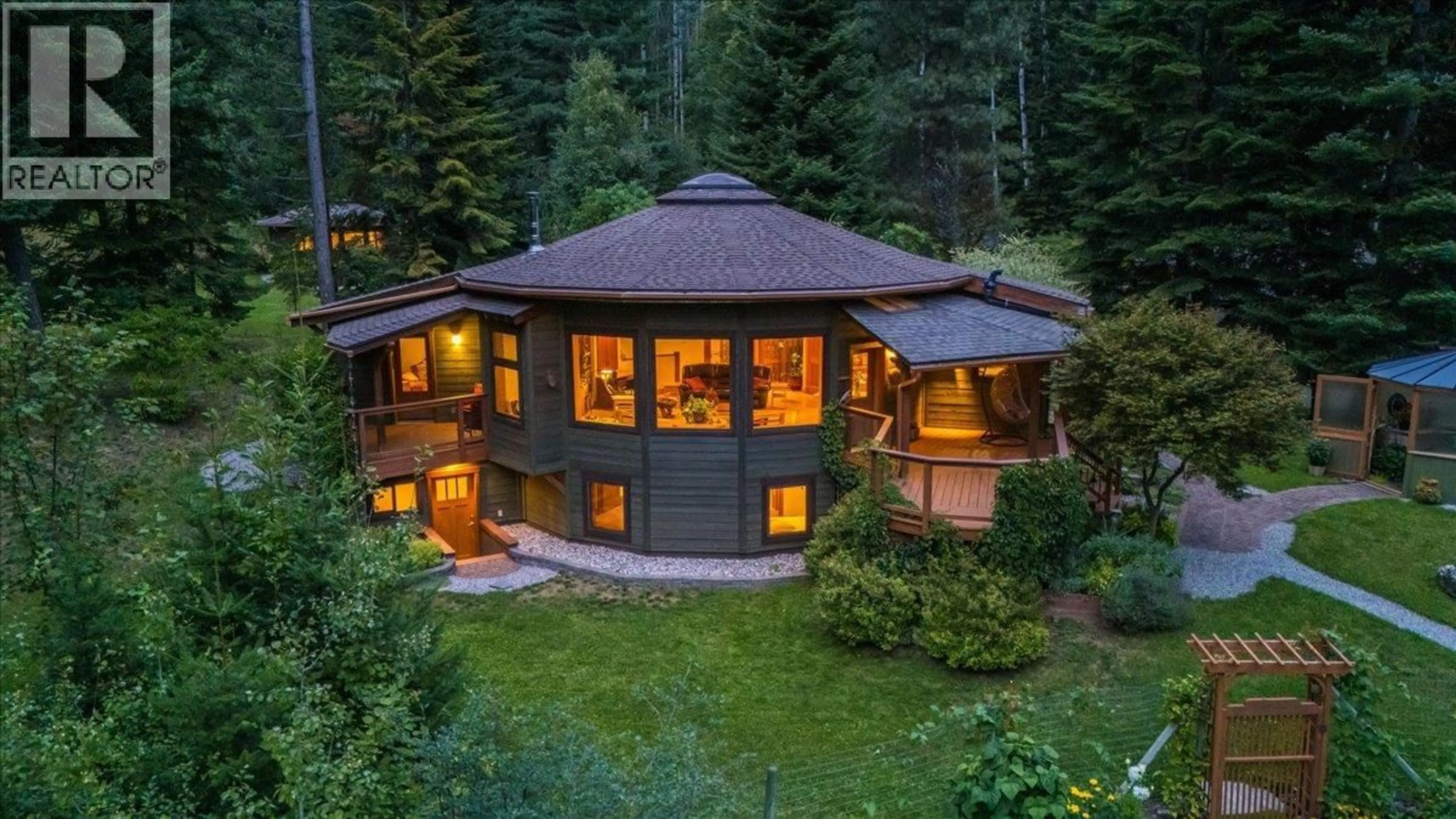 Unknown for 3234 HEDDLE ROAD, Nelson British Columbia V1L6M3